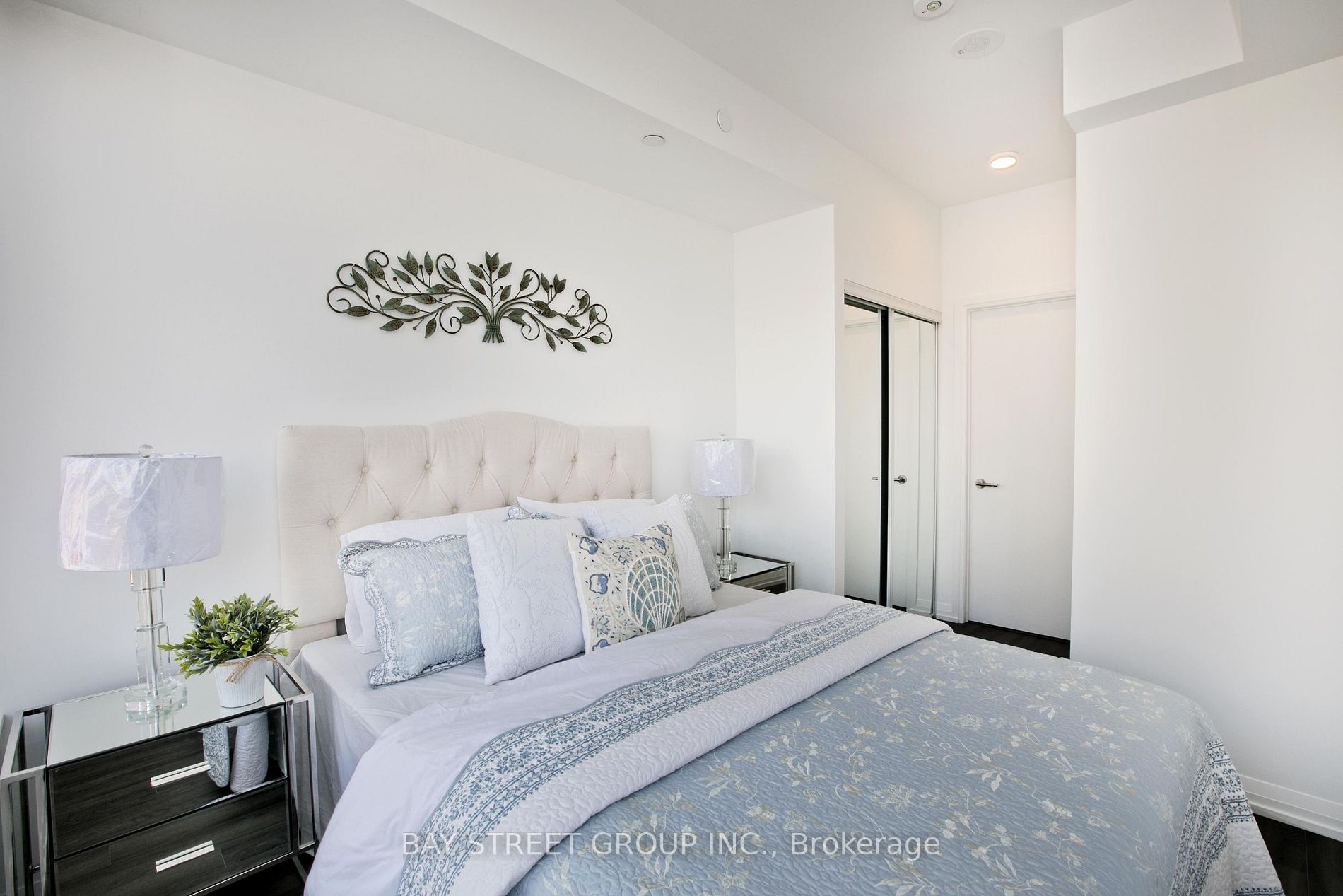 75 Canterbury Pl, #2015