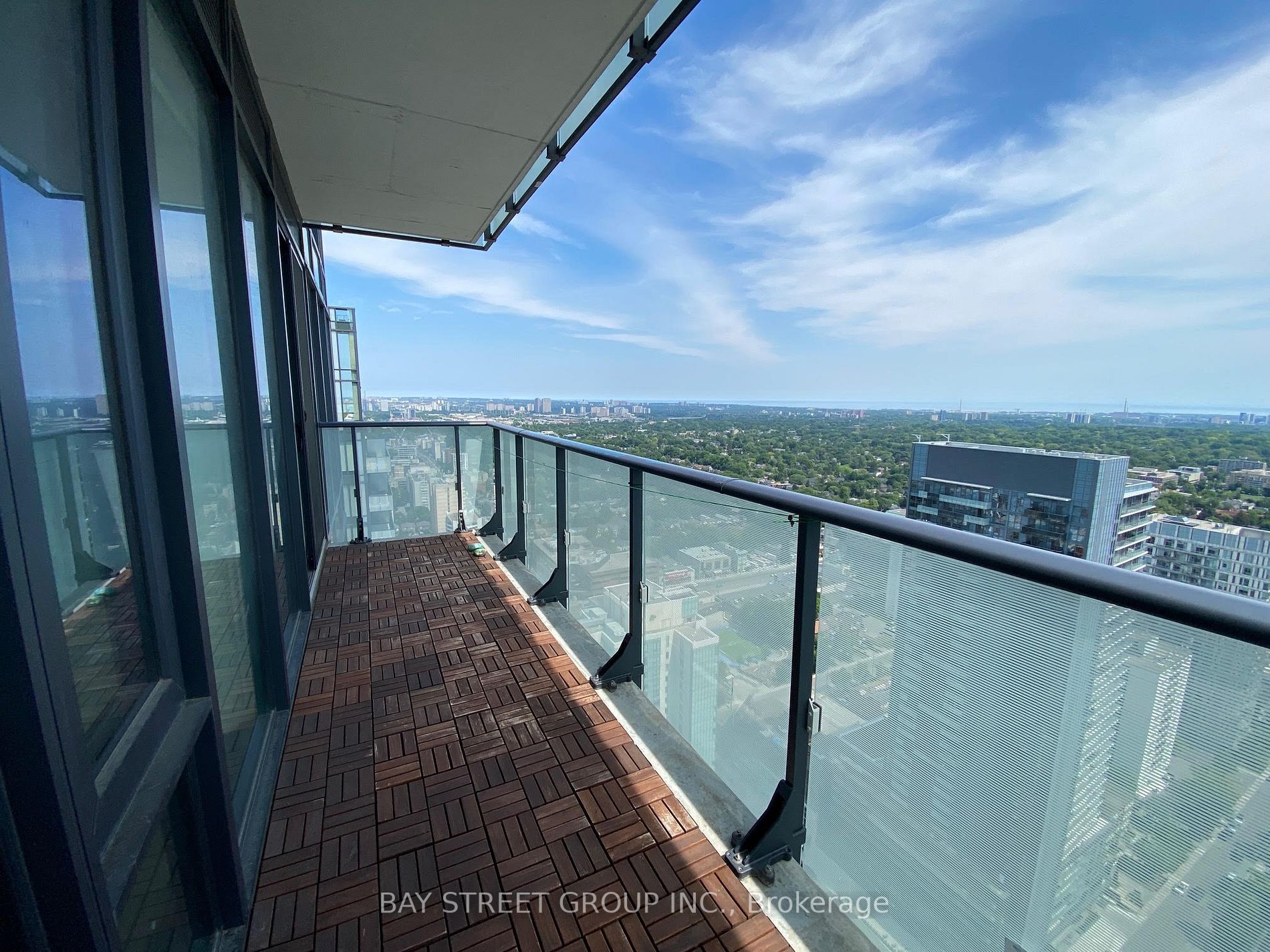 161 Roehampton Ave, #4109