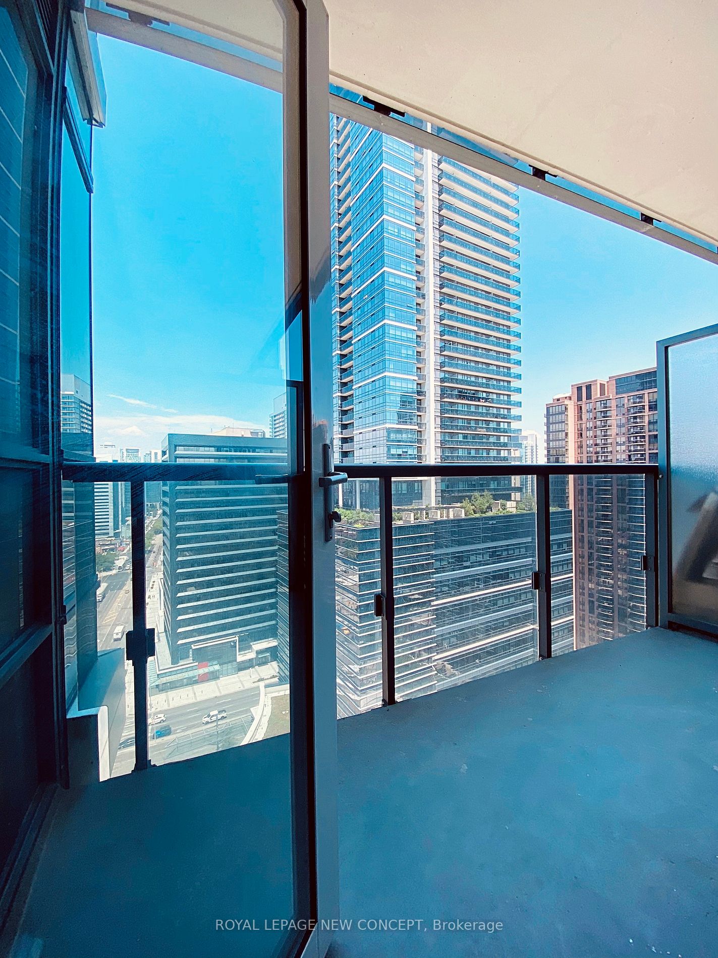 2 Anndale Dr, #2003