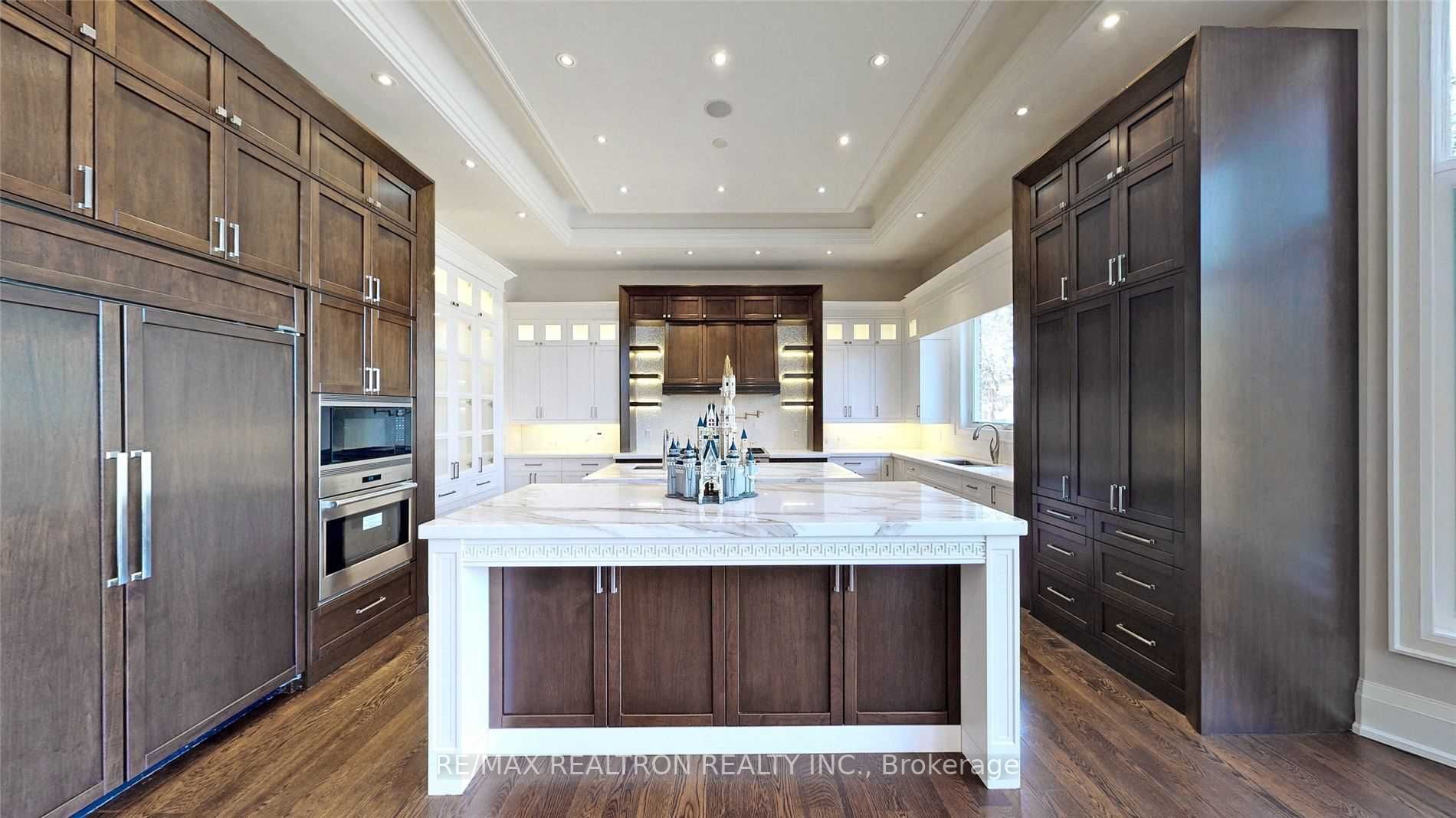 264 Dunforest Ave