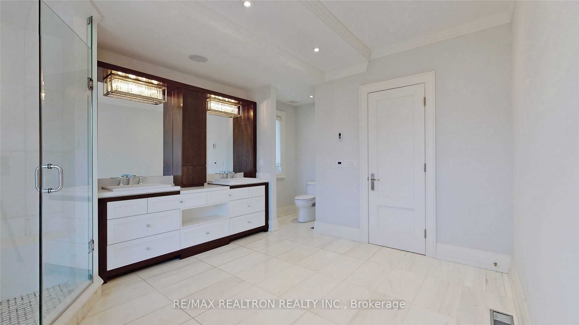264 Dunforest Ave