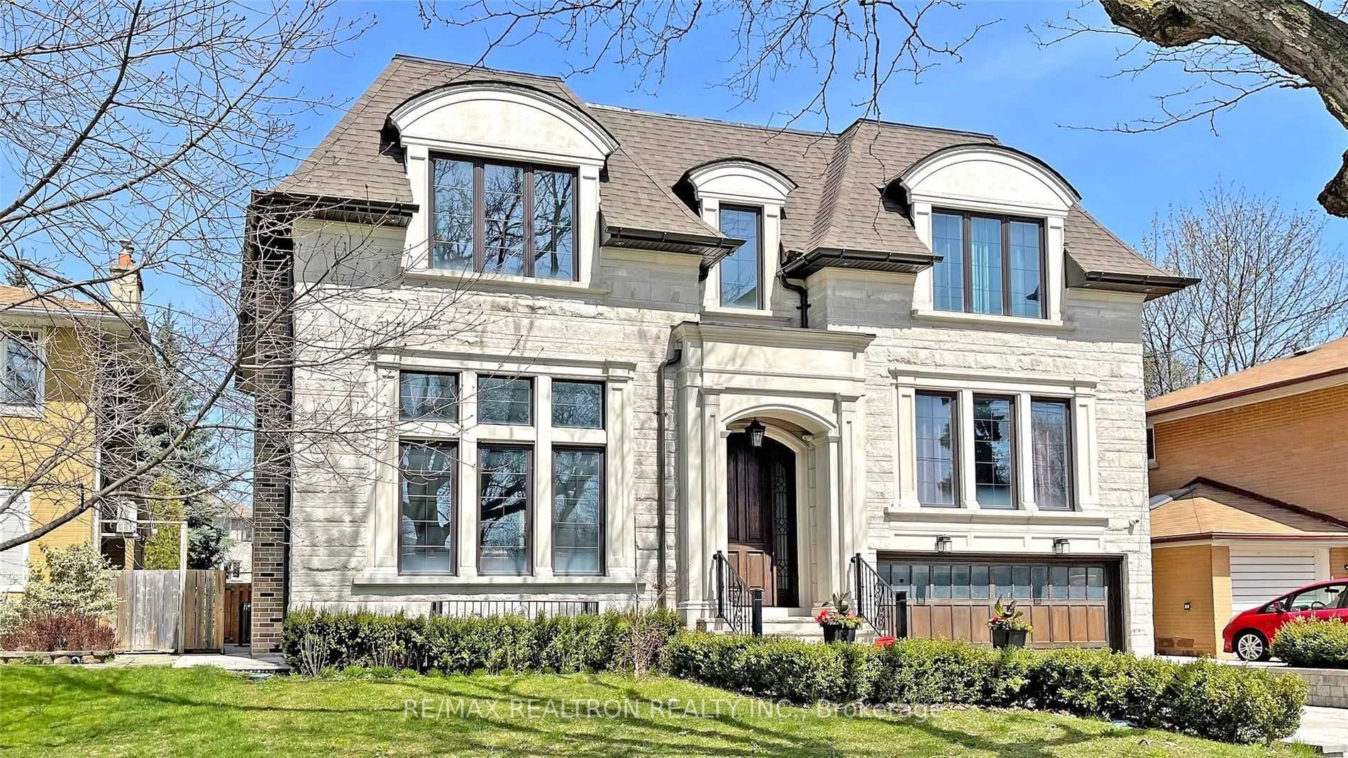 264 Dunforest Ave