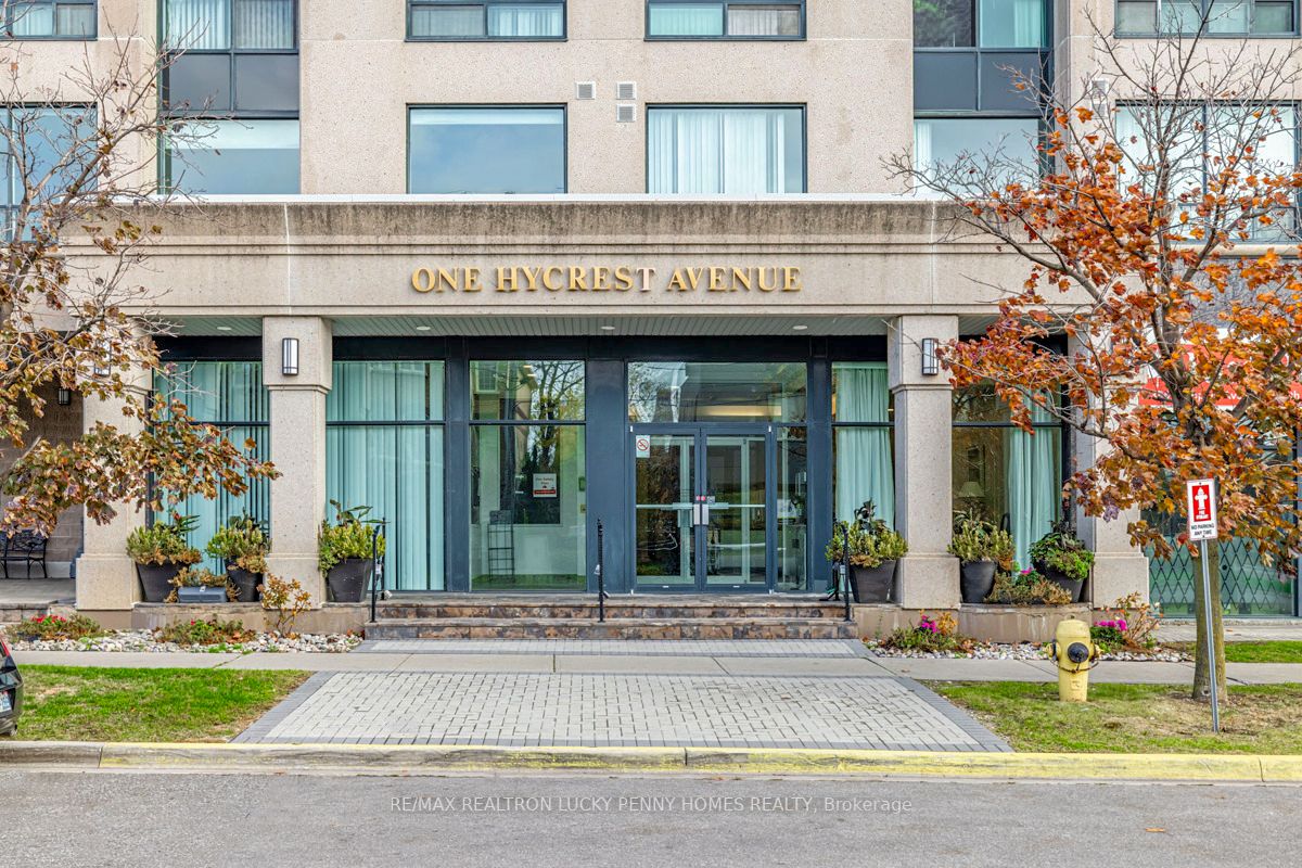 1 Hycrest Ave, #203