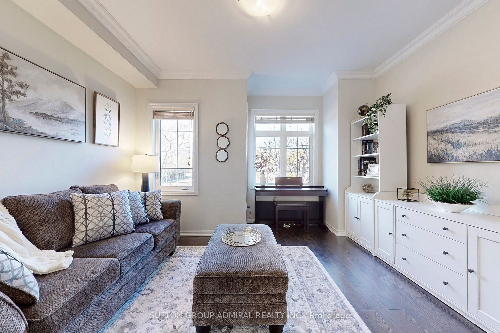 99A Finch Ave W