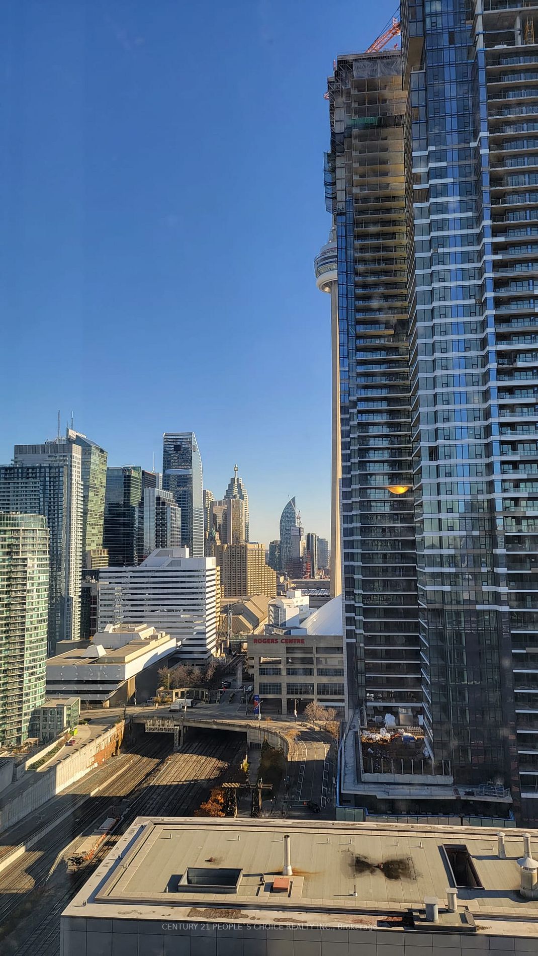 25 Telegram Mews, #3105