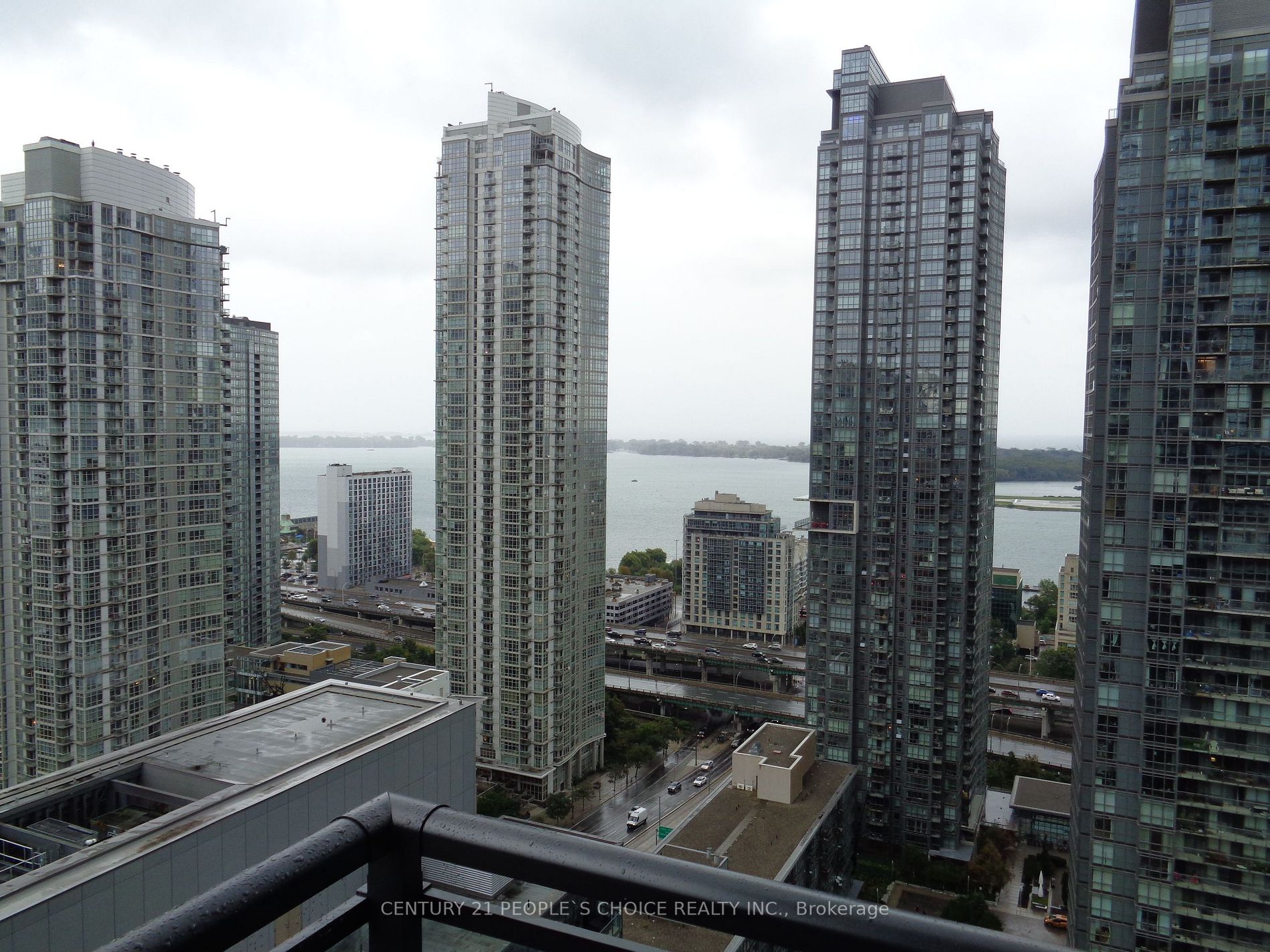 25 Telegram Mews, #3105