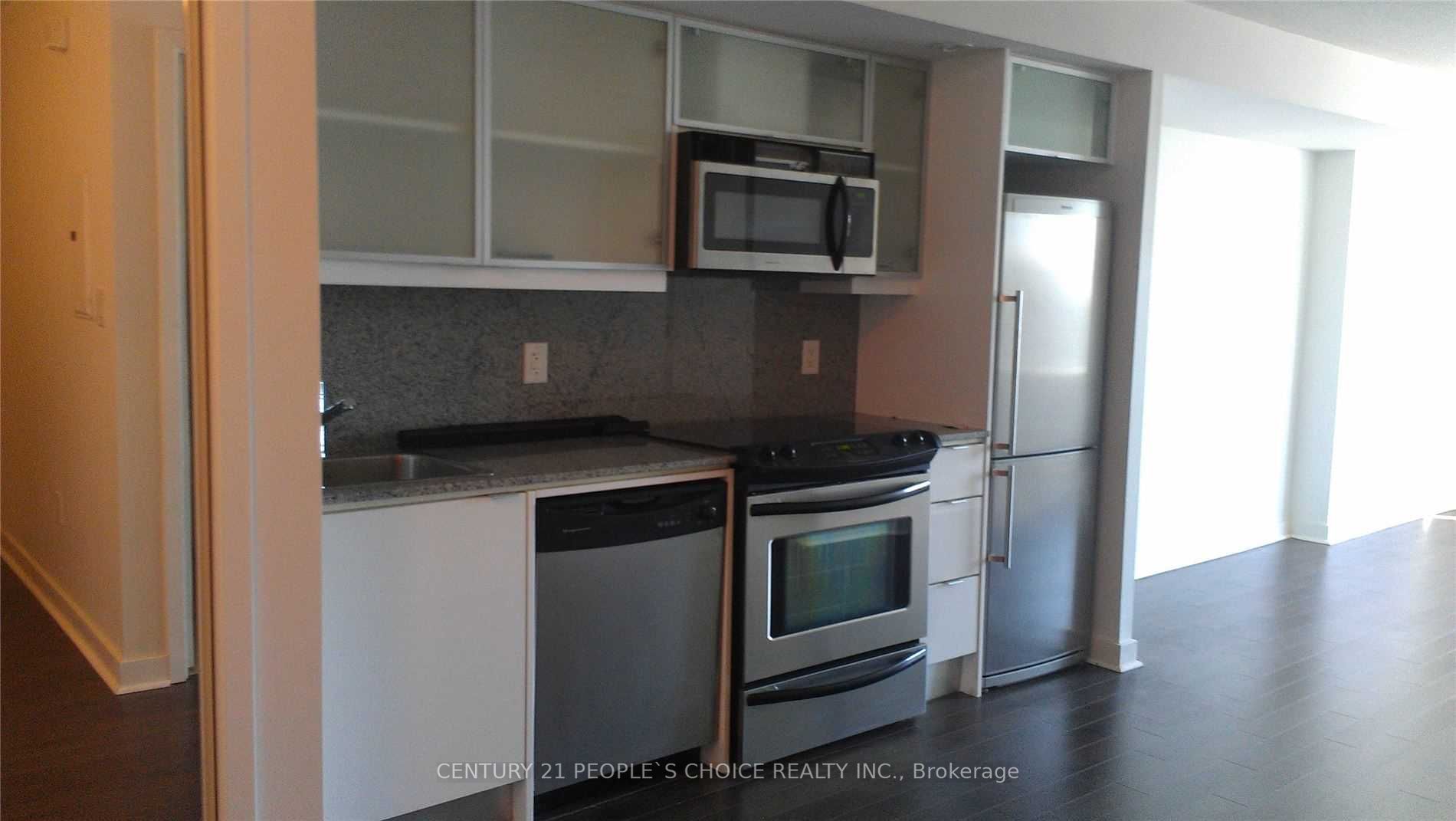 25 Telegram Mews, #3105