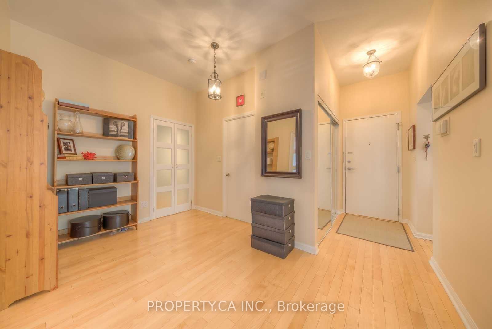 119 Merton St, #111