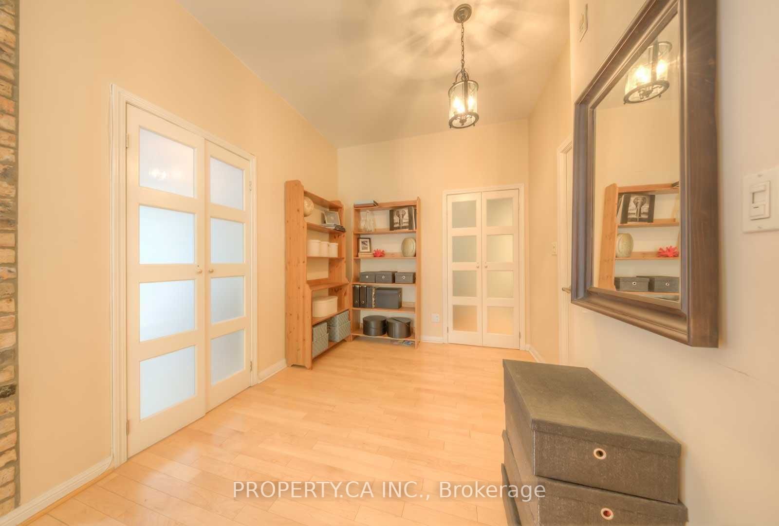 119 Merton St, #111