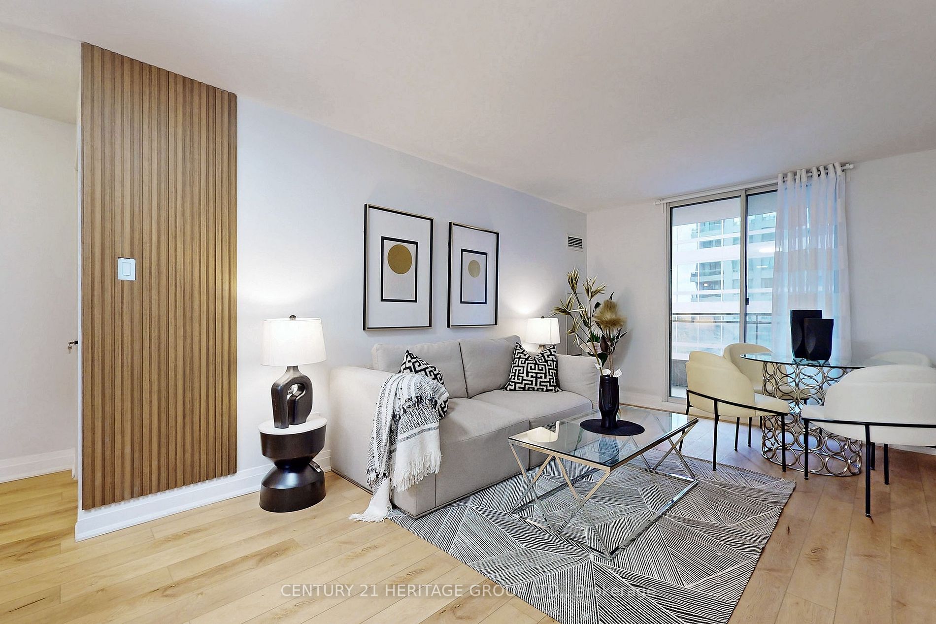 260 Doris Ave, #811