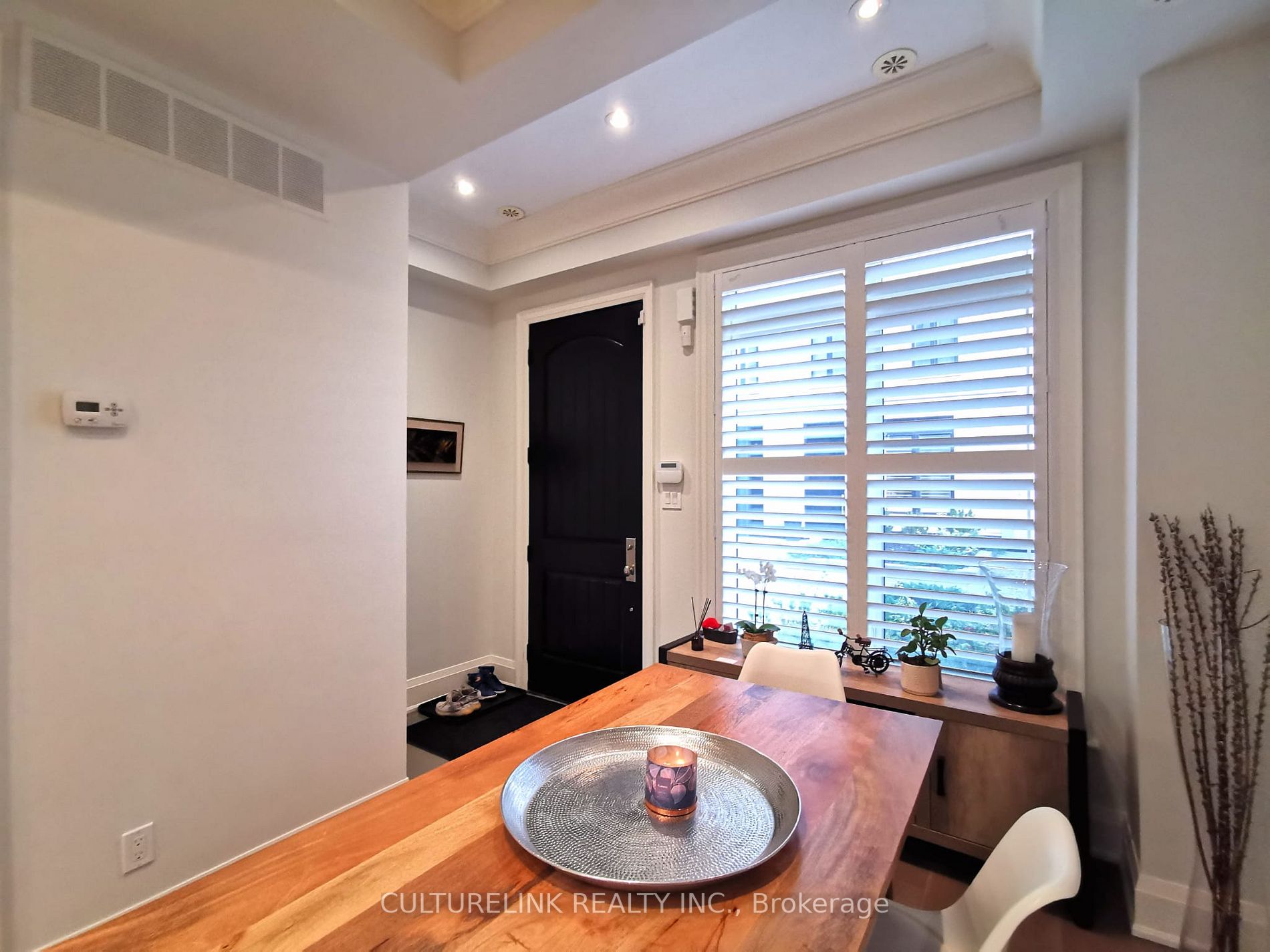 47A Burnaby Blvd