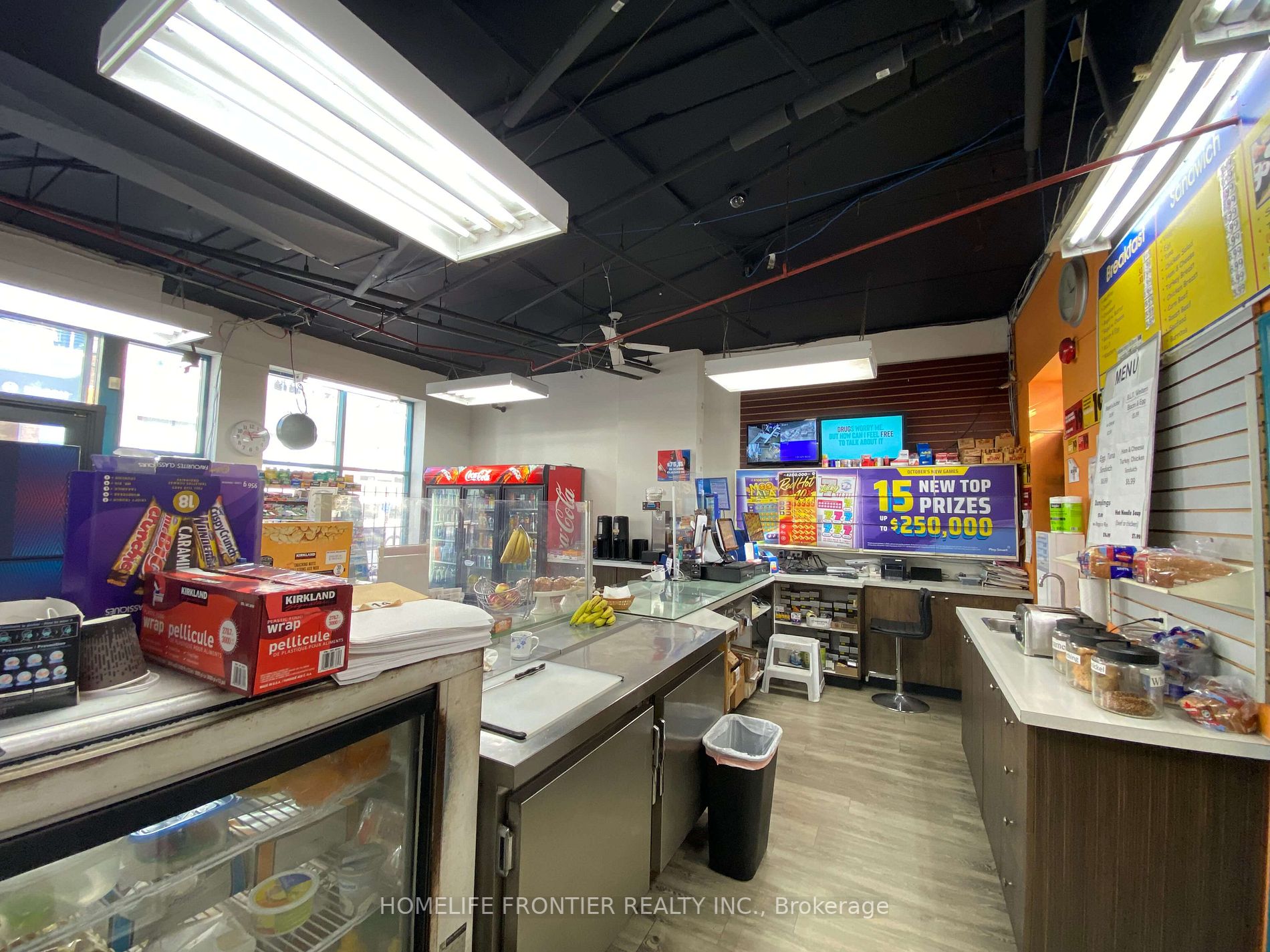 393 King St E, #1
