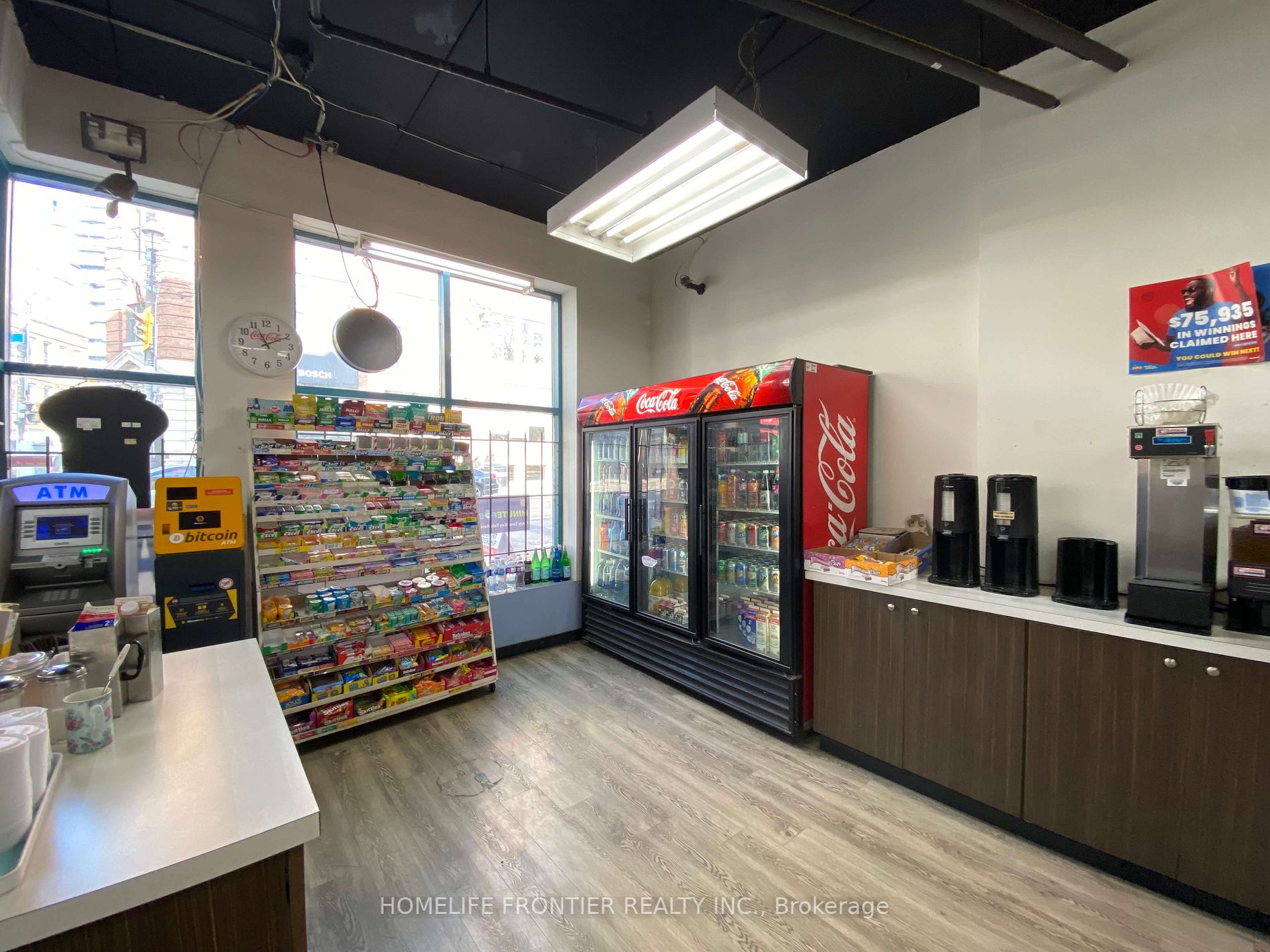 393 King St E, #1