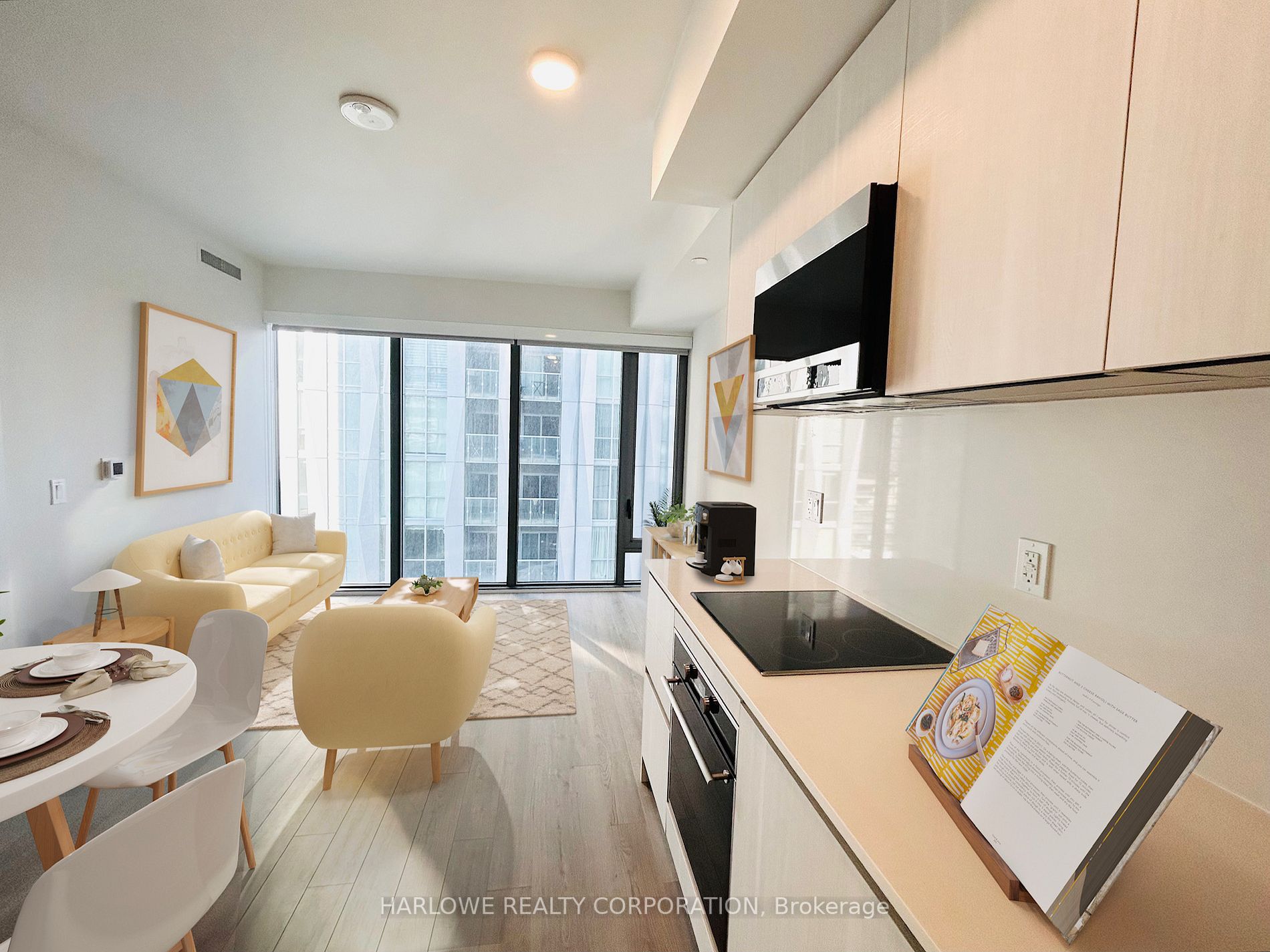 8 Cumberland St, #1009