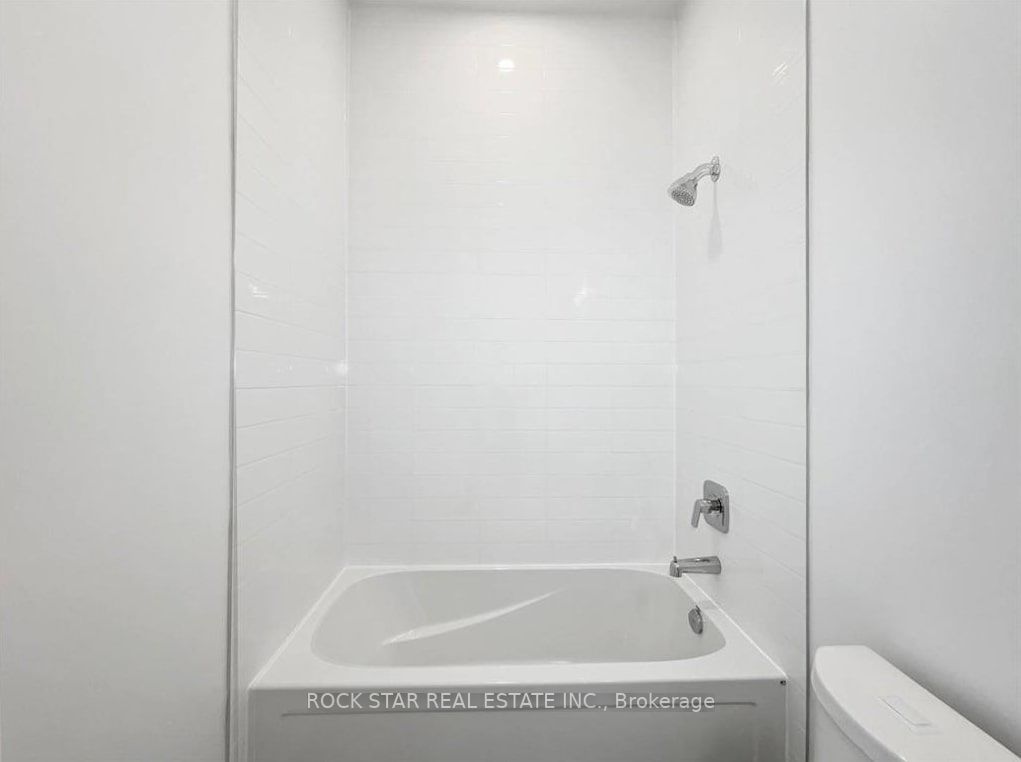 50 Ordnance St, #3501