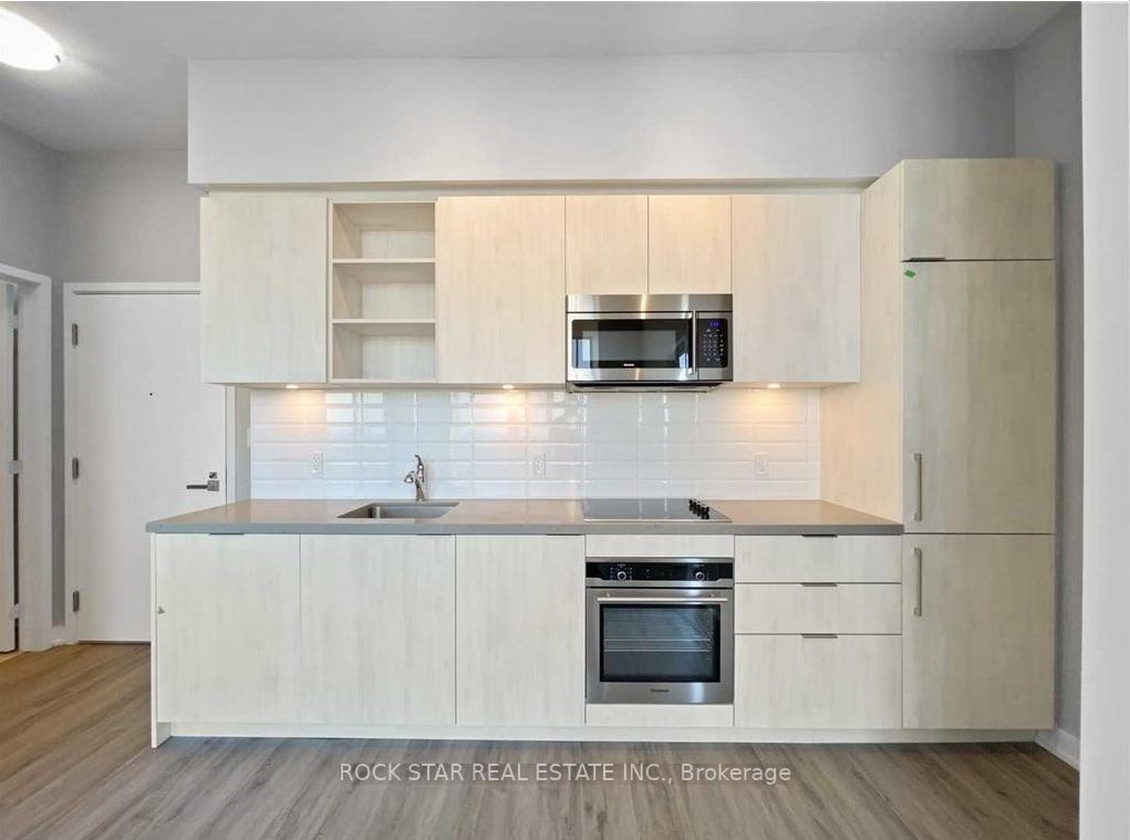 50 Ordnance St, #3501
