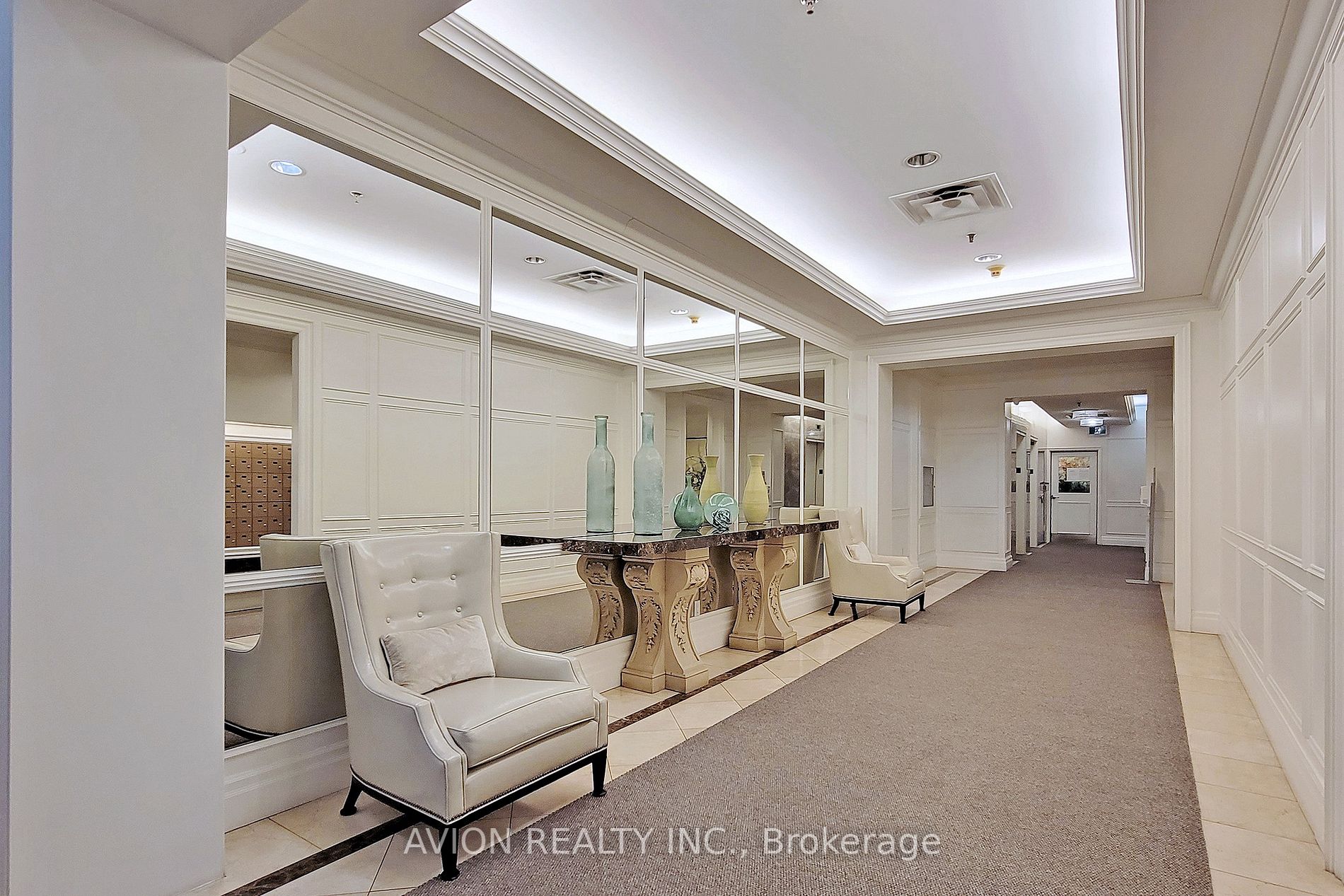 33 Empress Ave, #703