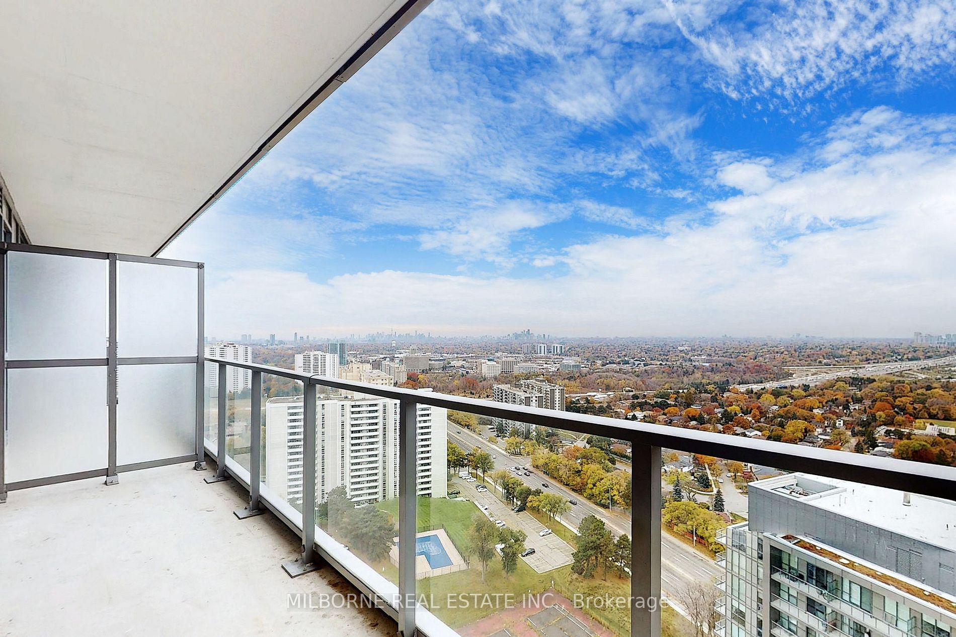 32 Forest Manor Rd, #2201