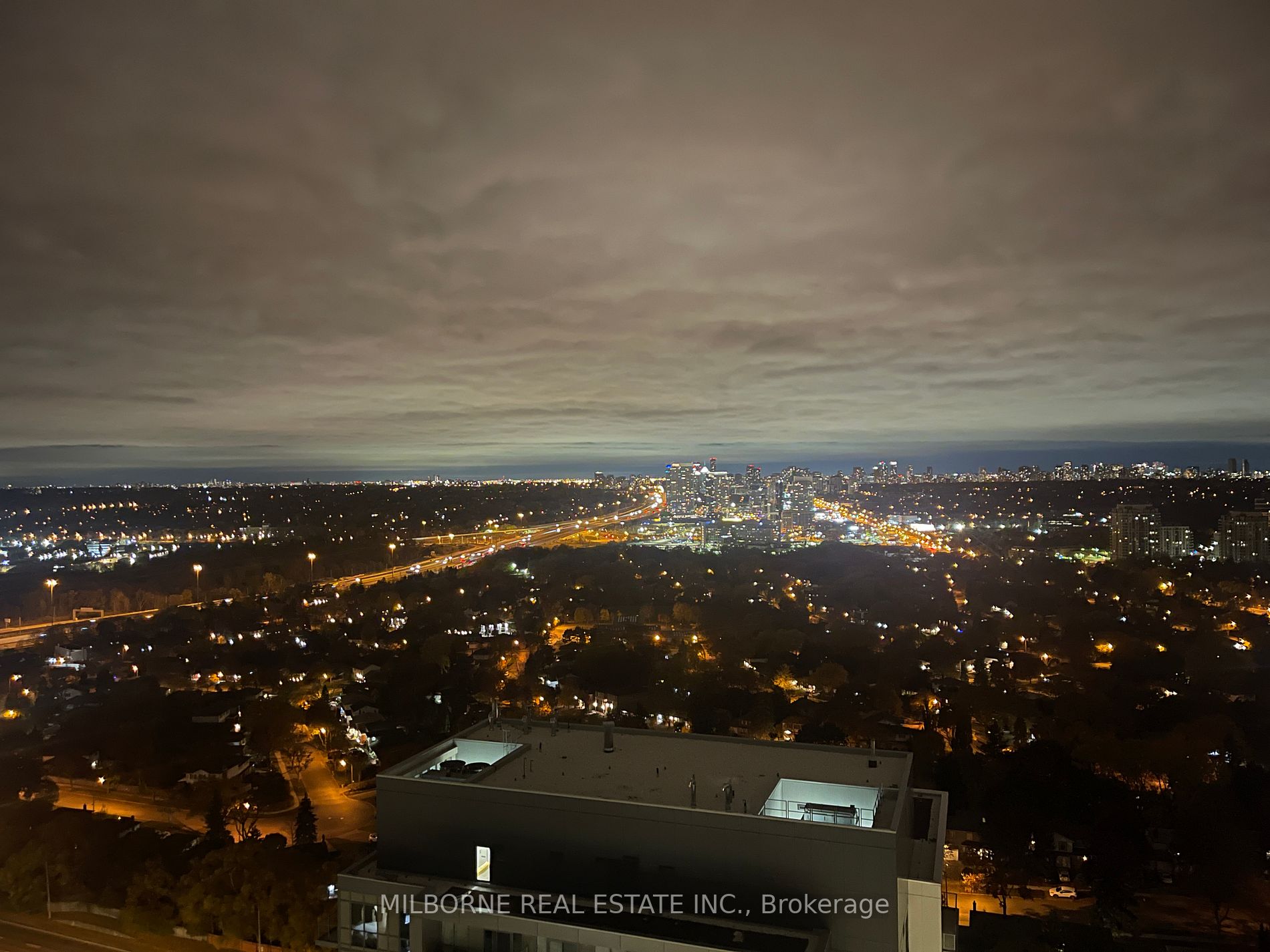 32 Forest Manor Rd, #2201