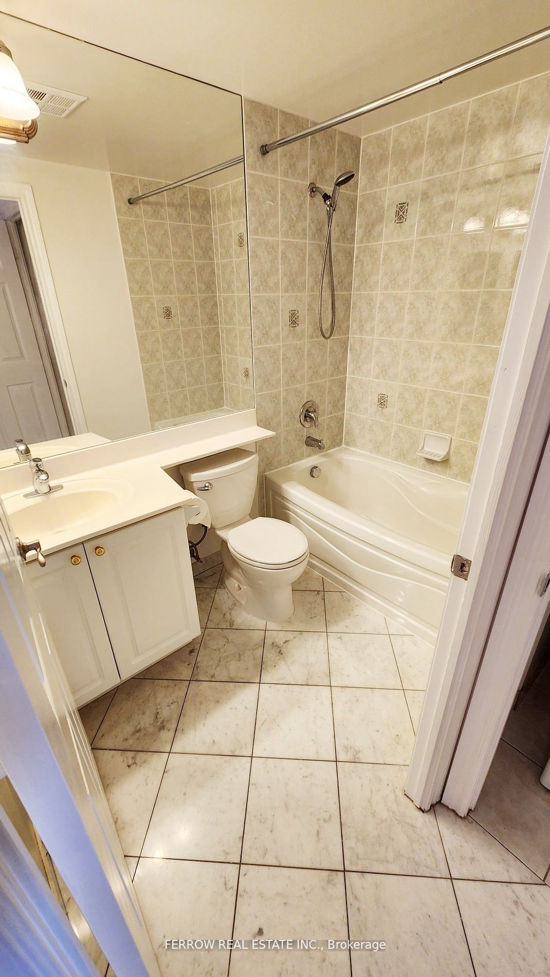 78 Harrison Garden Blvd, #1305