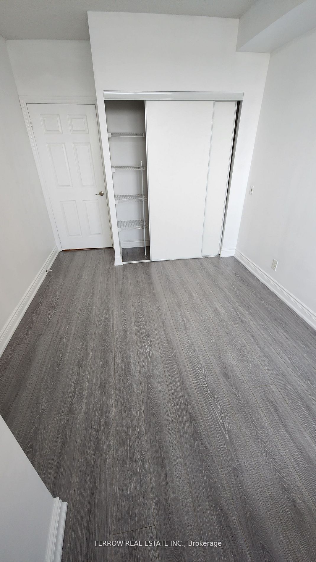 78 Harrison Garden Blvd, #1305