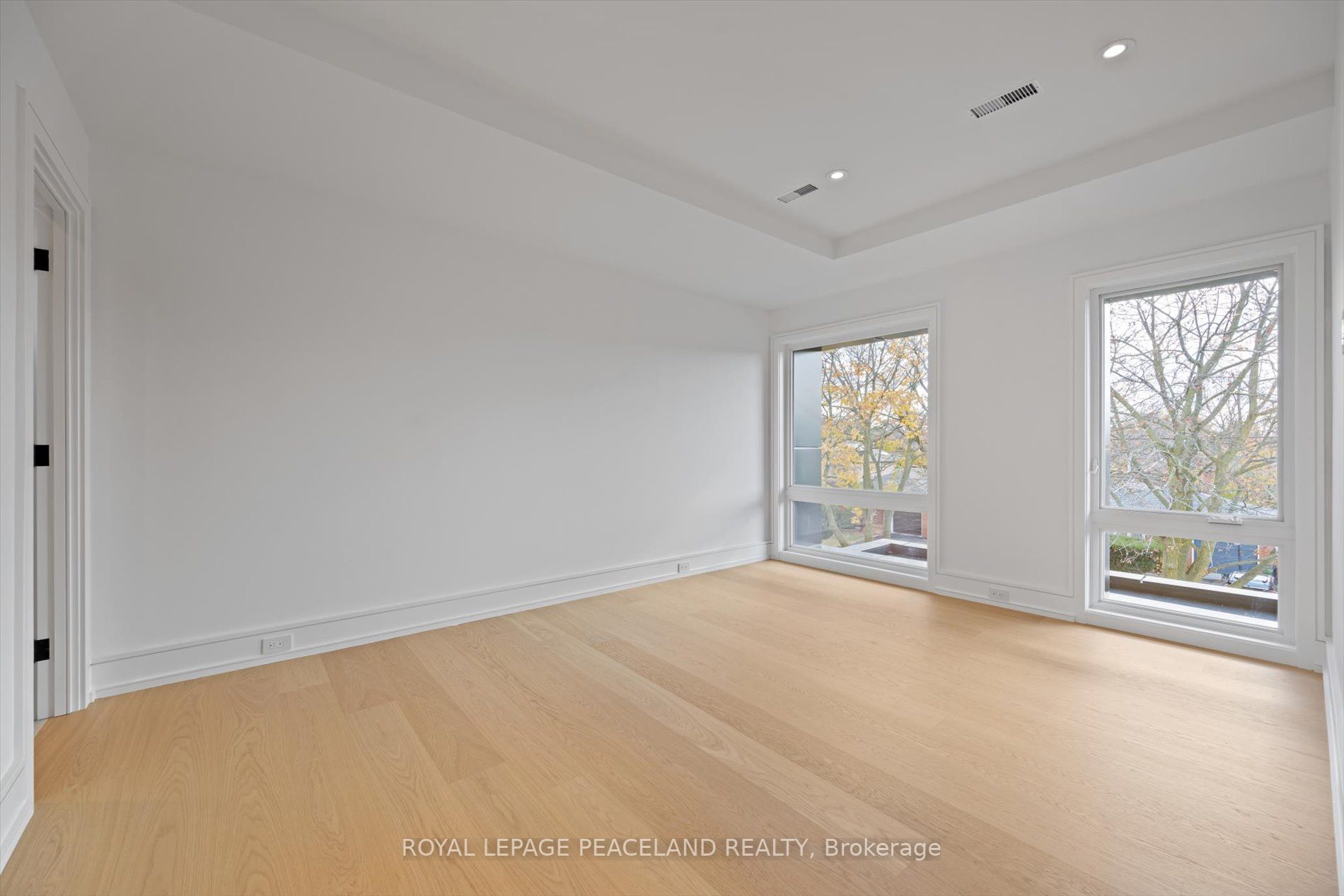 140 Holmes Ave