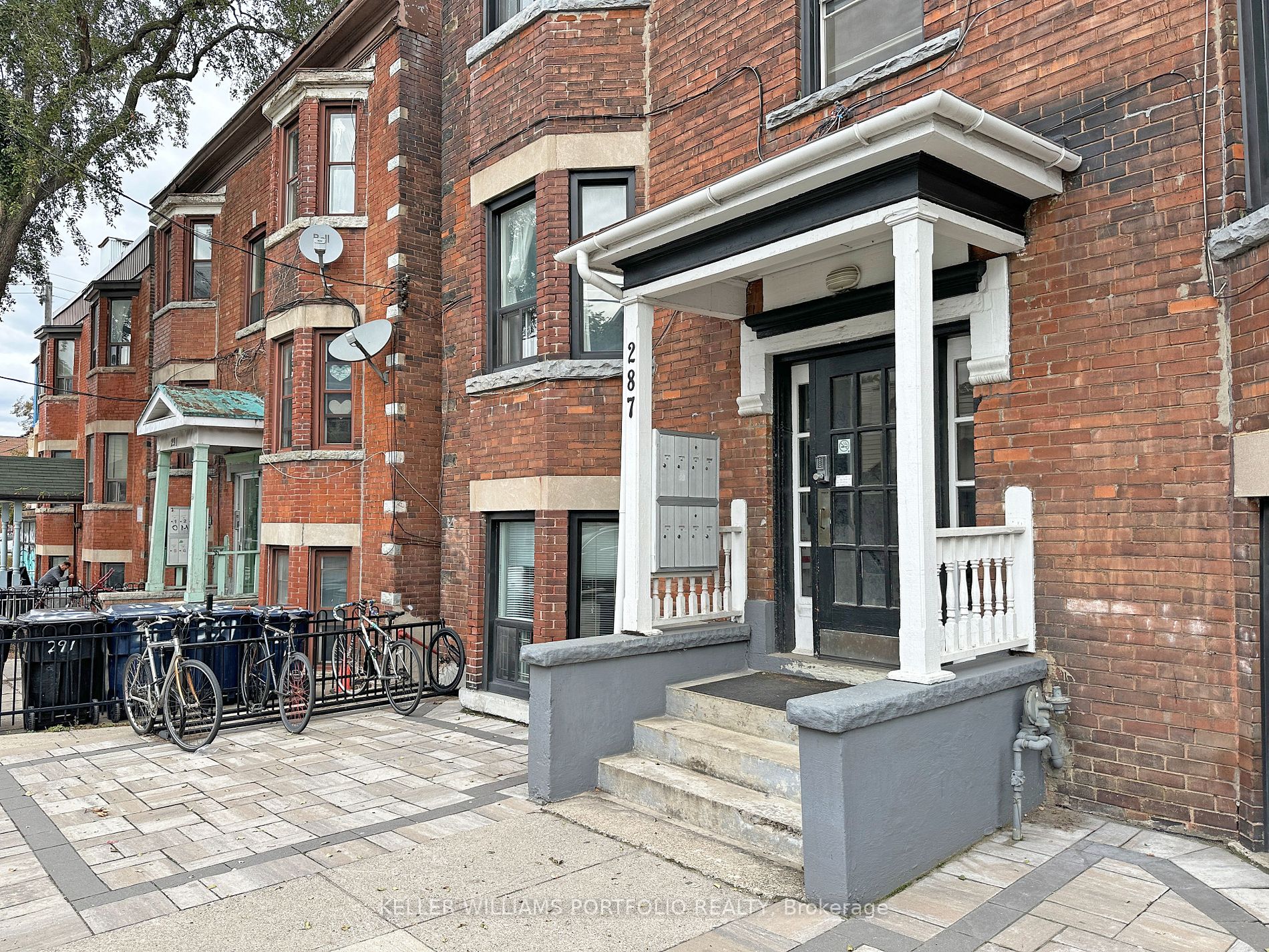 287 Ossington Ave