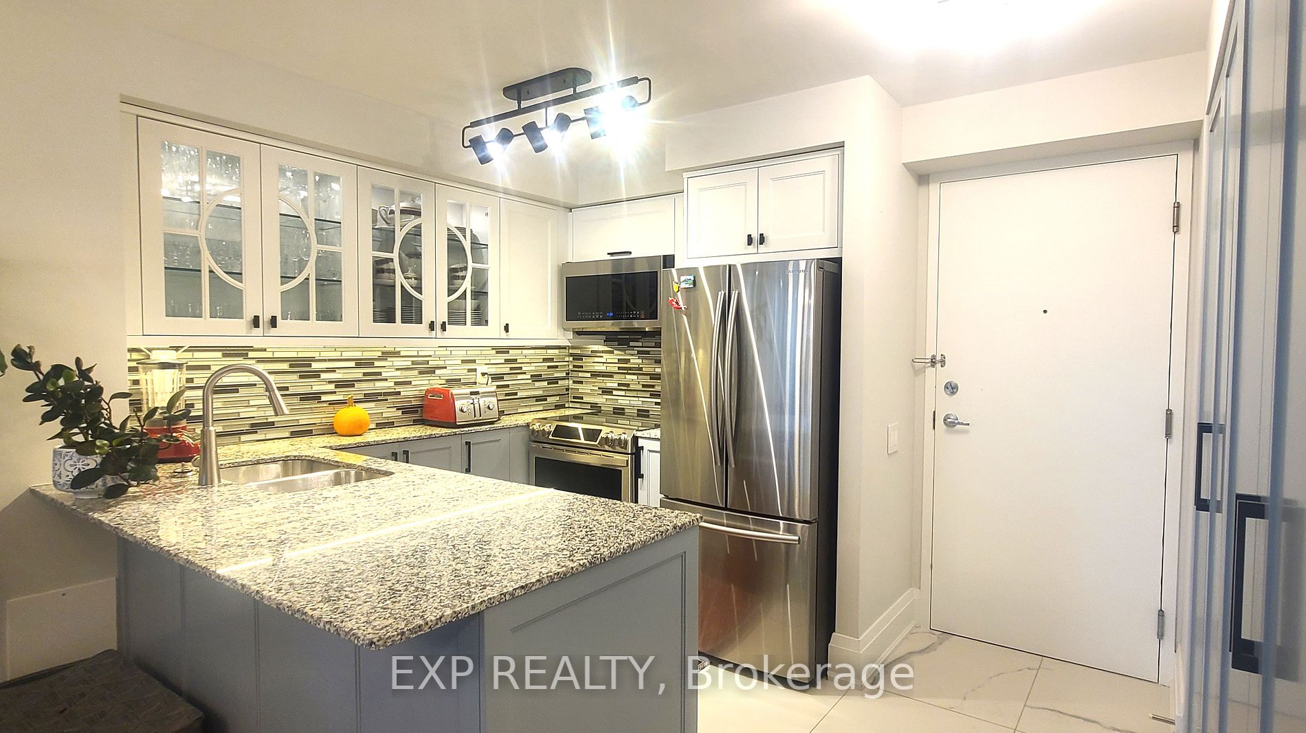 525 Wilson Ave, #362
