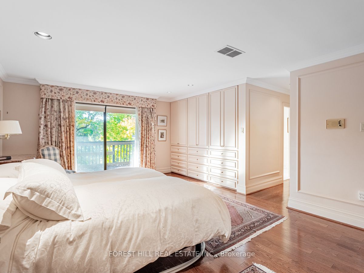 3 Burton Rd