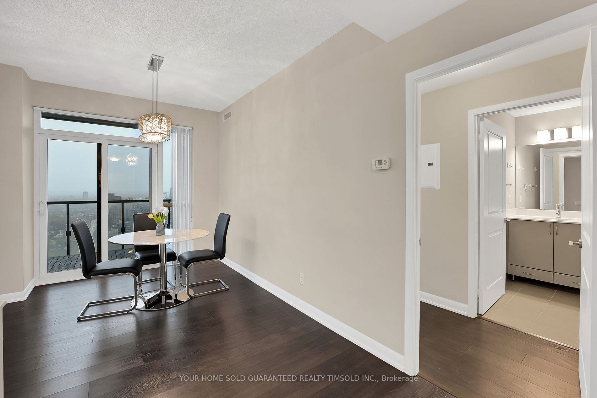 5162 Yonge St, #Ph302
