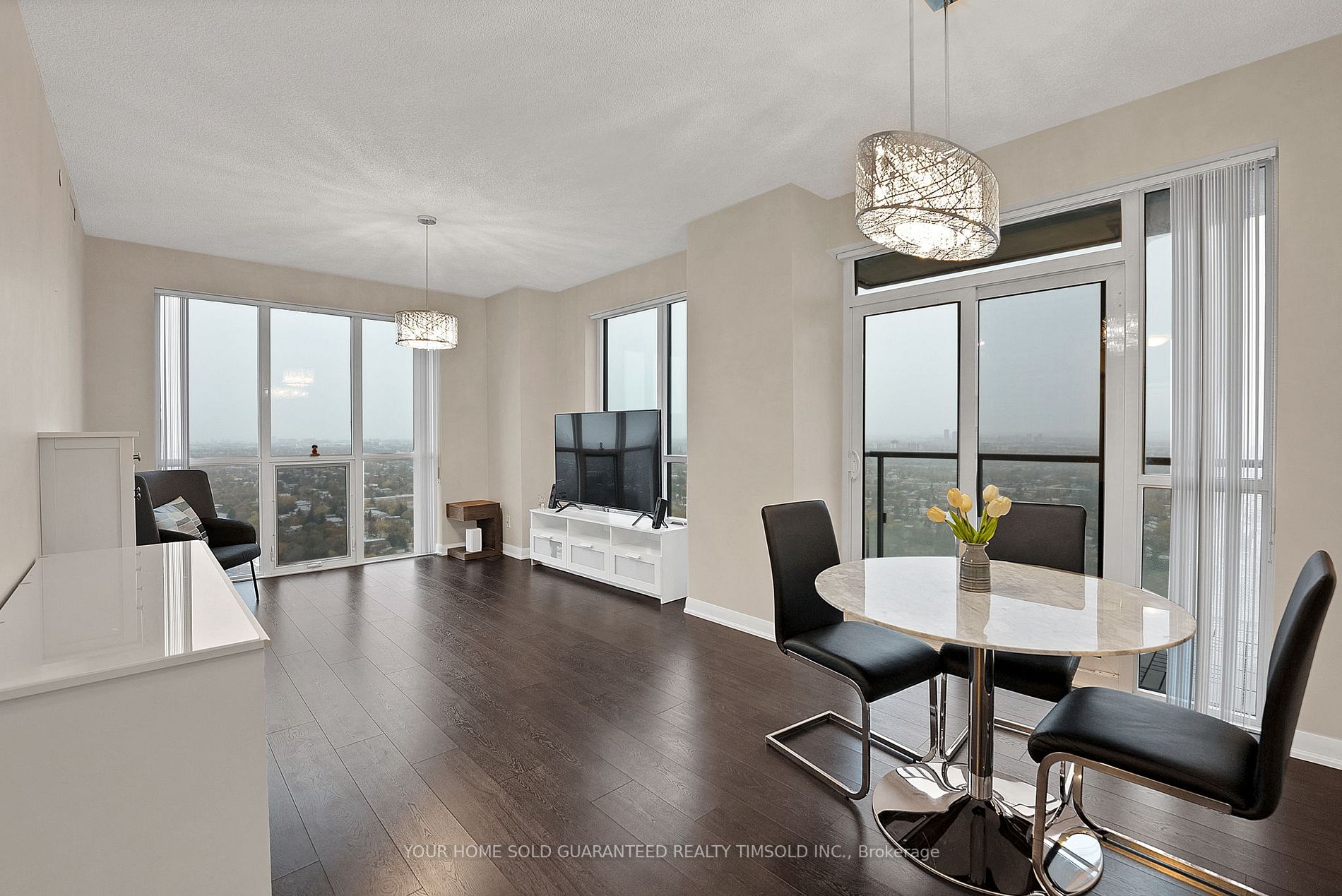 5162 Yonge St, #Ph302