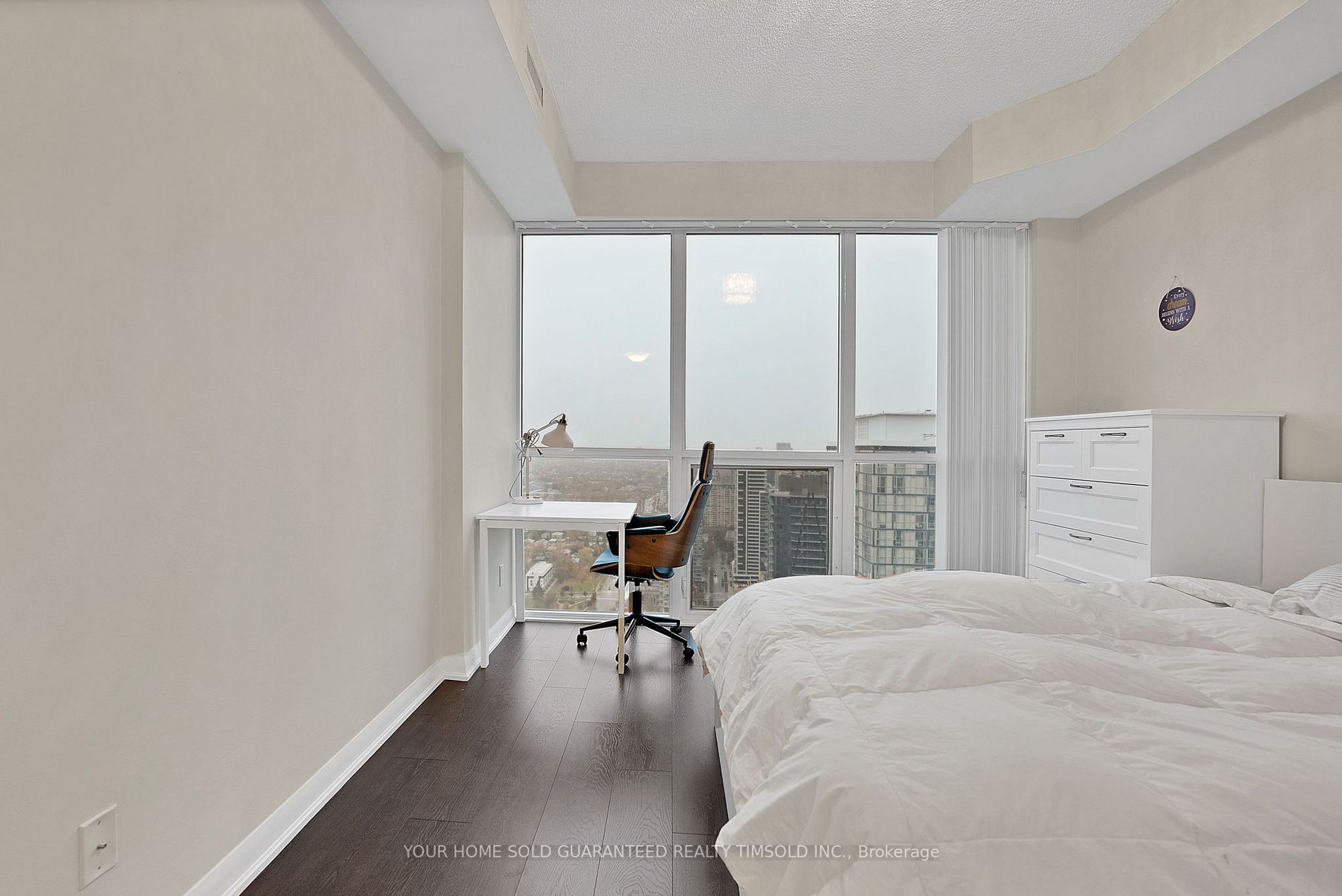 5162 Yonge St, #Ph302