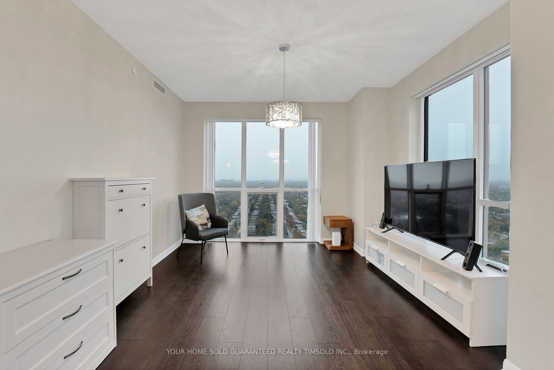 5162 Yonge St, #Ph302