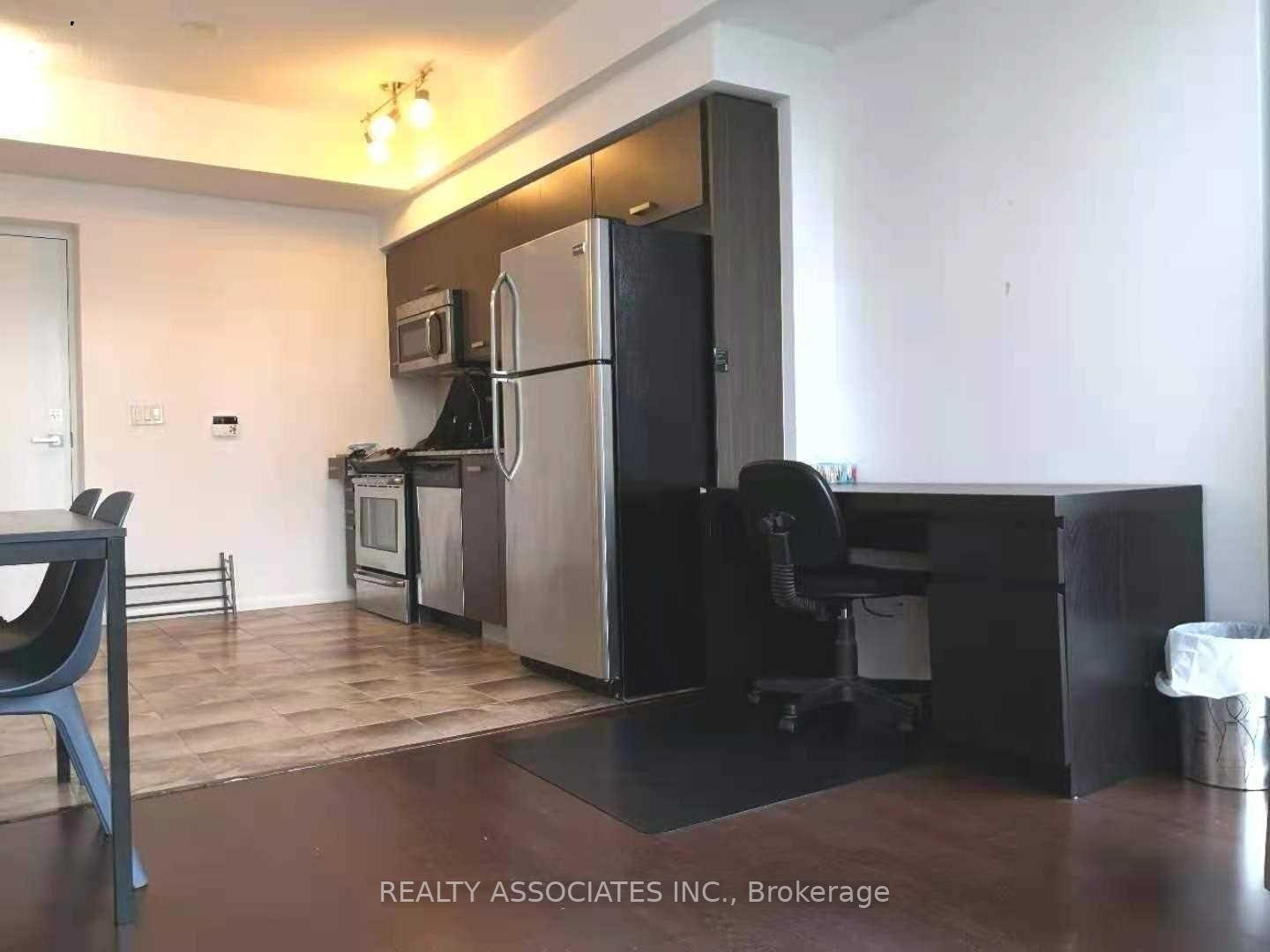 832 Bay St, #1309