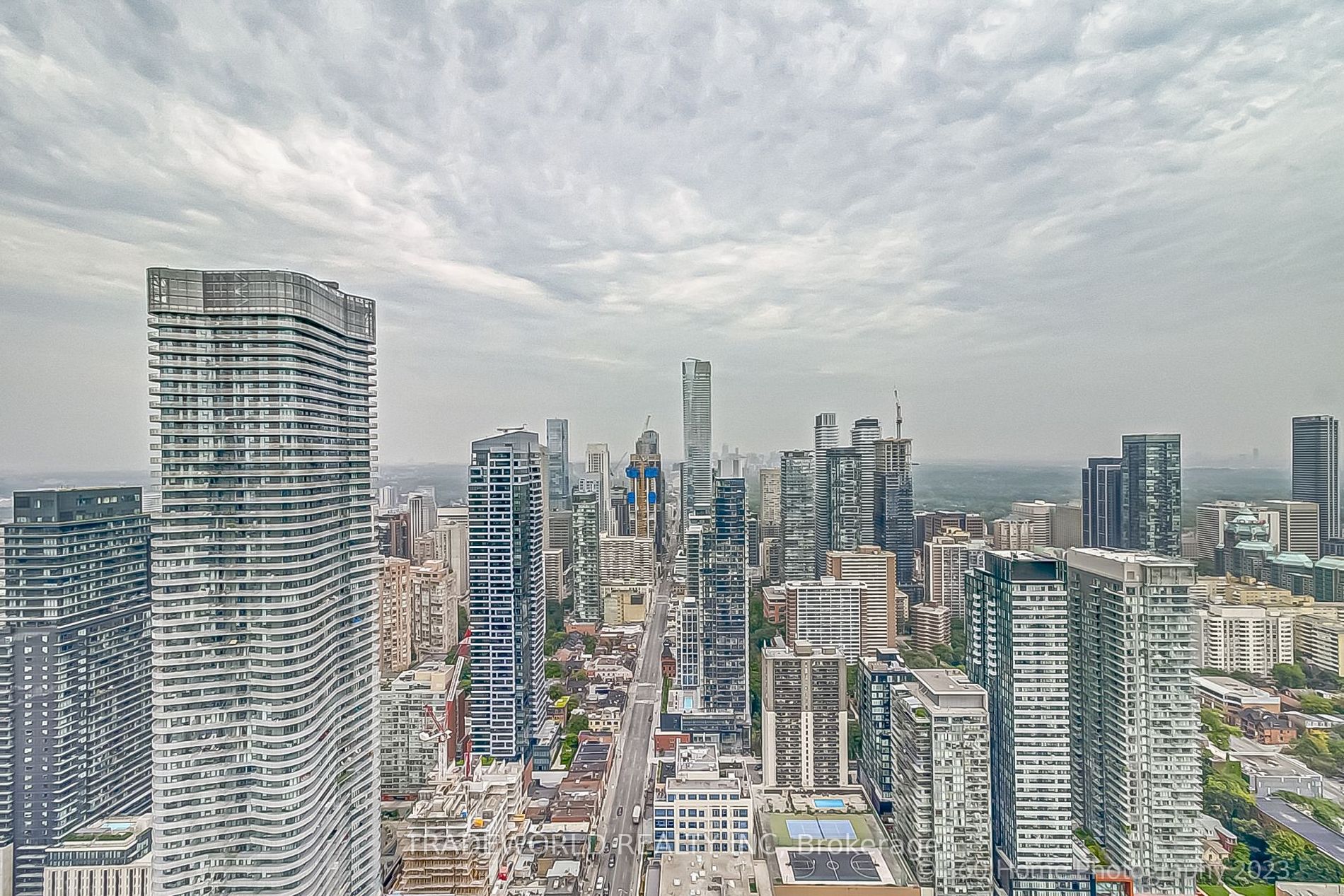 501 Yonge St, #5103