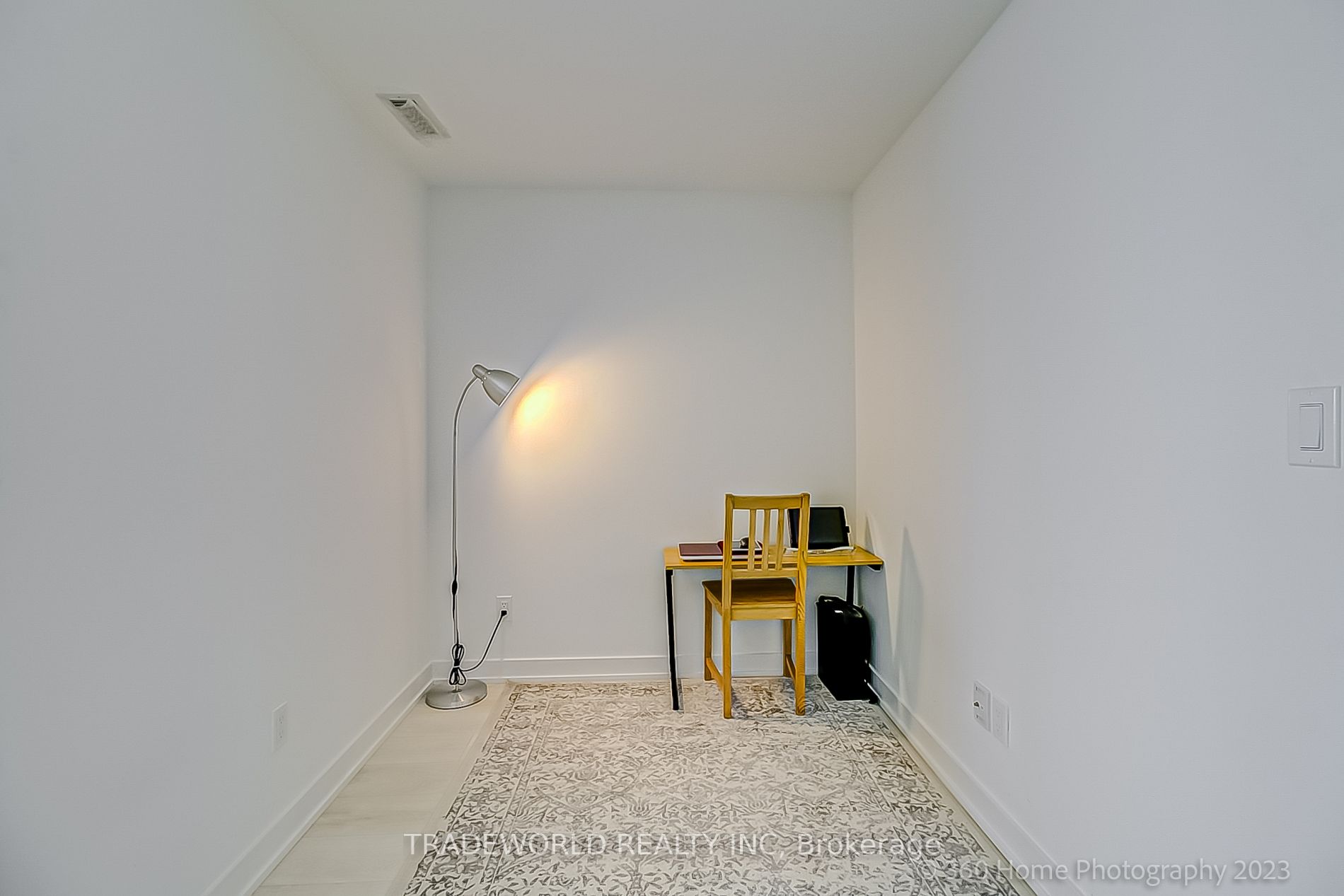 501 Yonge St, #5103