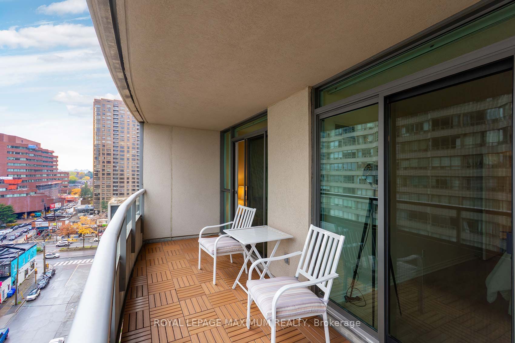 18 Spring Garden Ave, #1209
