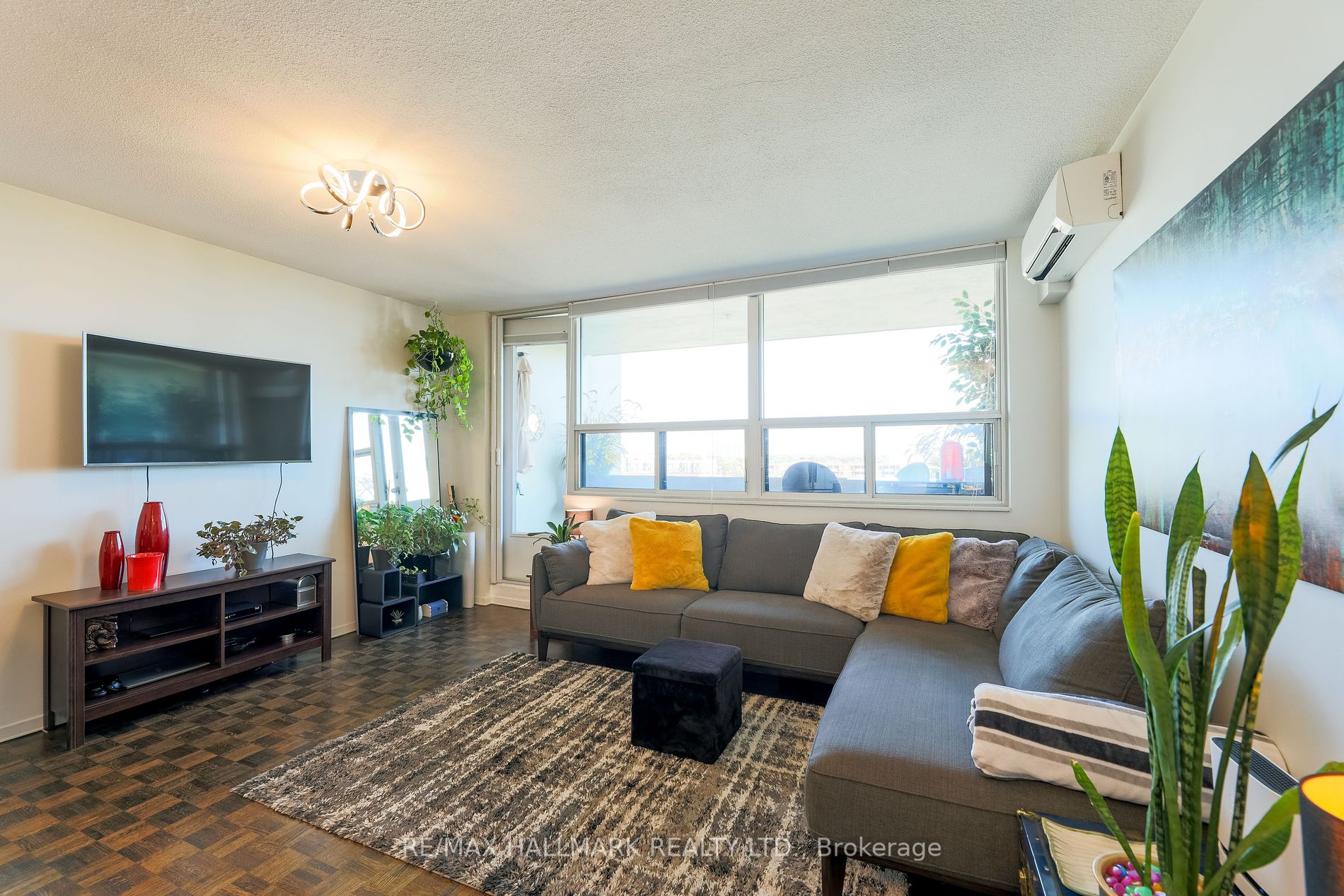 40 Homewood Ave, #1106
