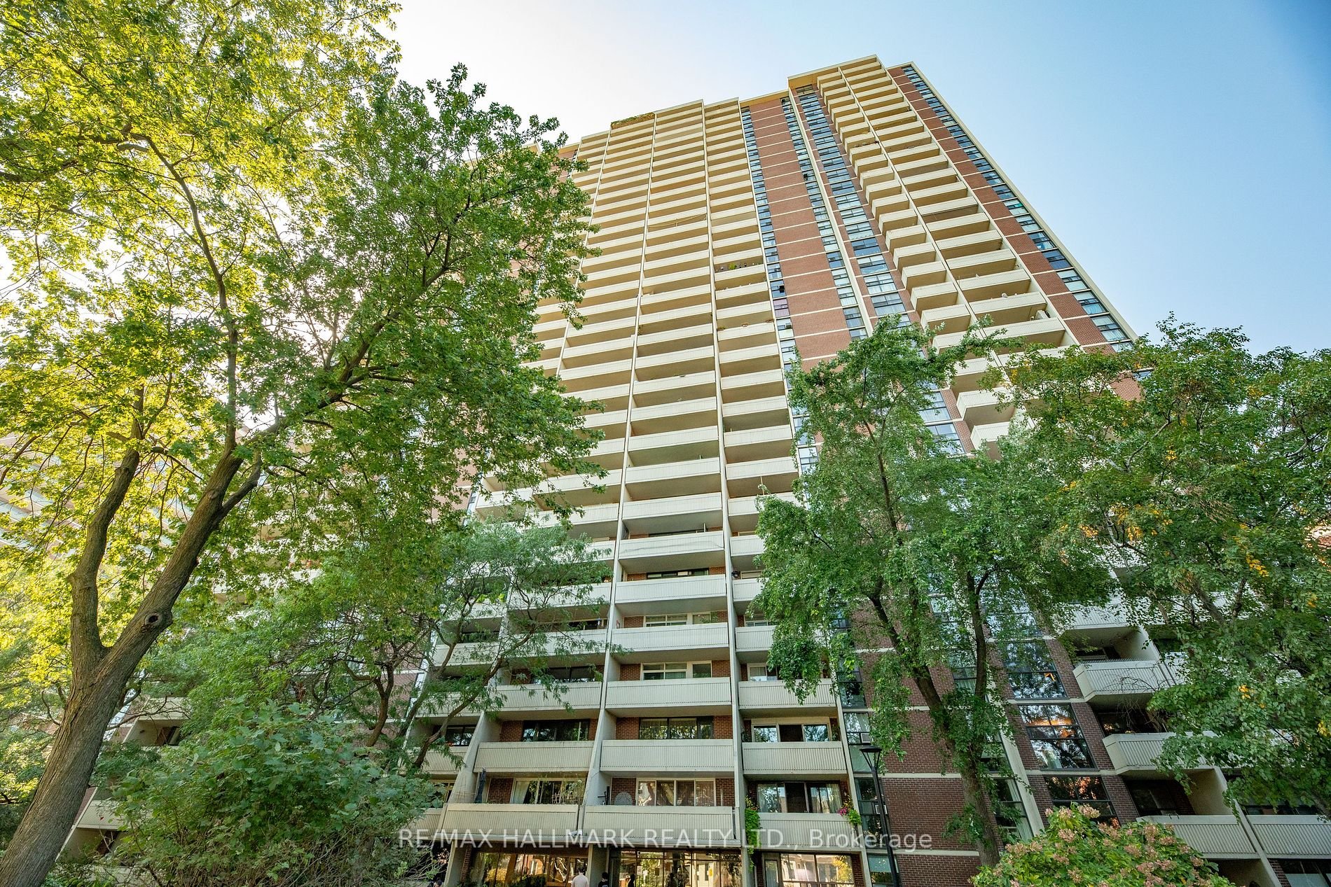 40 Homewood Ave, #1106