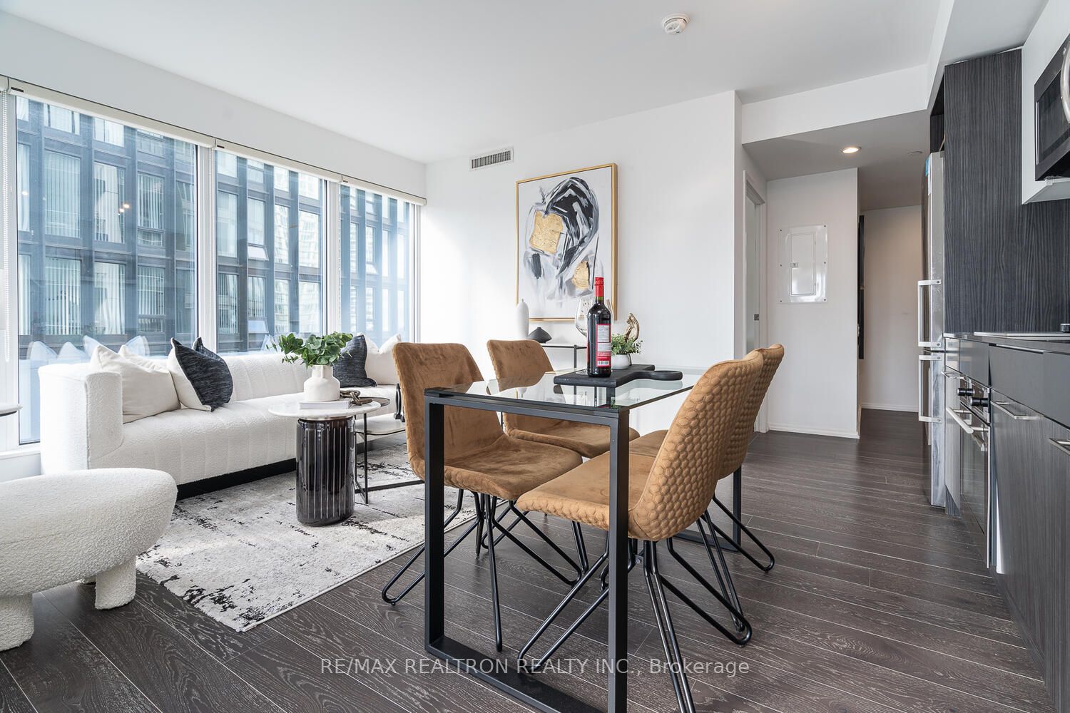 68 Shuter St, #2305