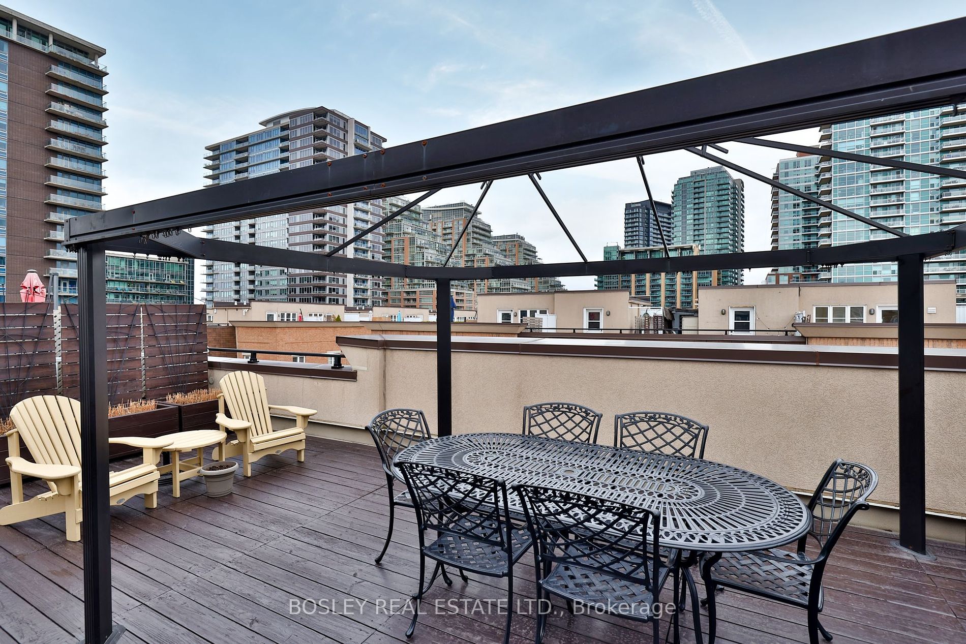 34 Western Battery Rd, #430