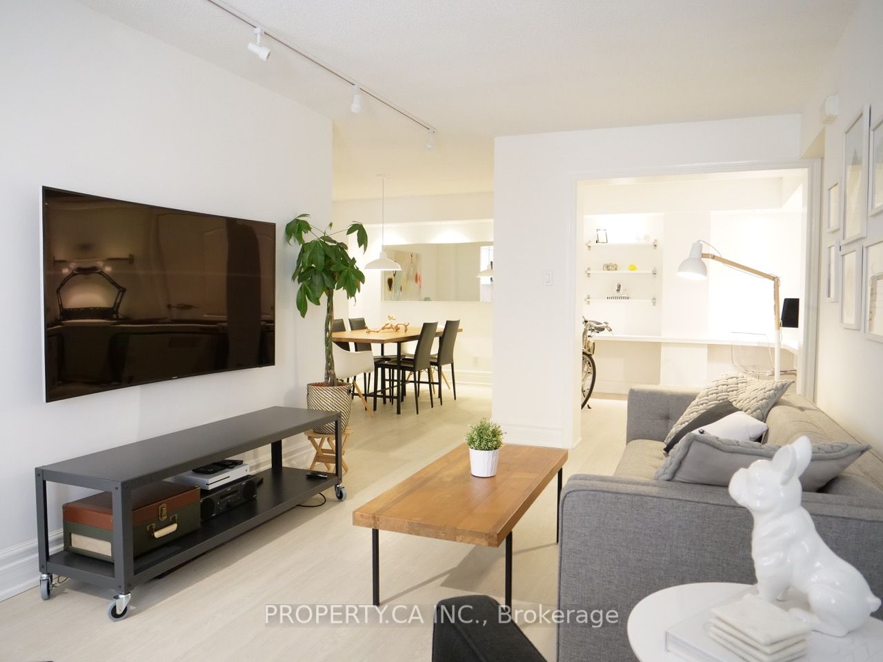 12 Sudbury St, #601