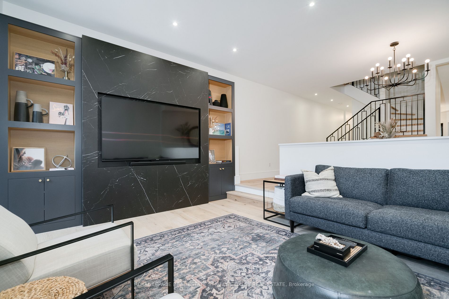 25 Summerhill Ave