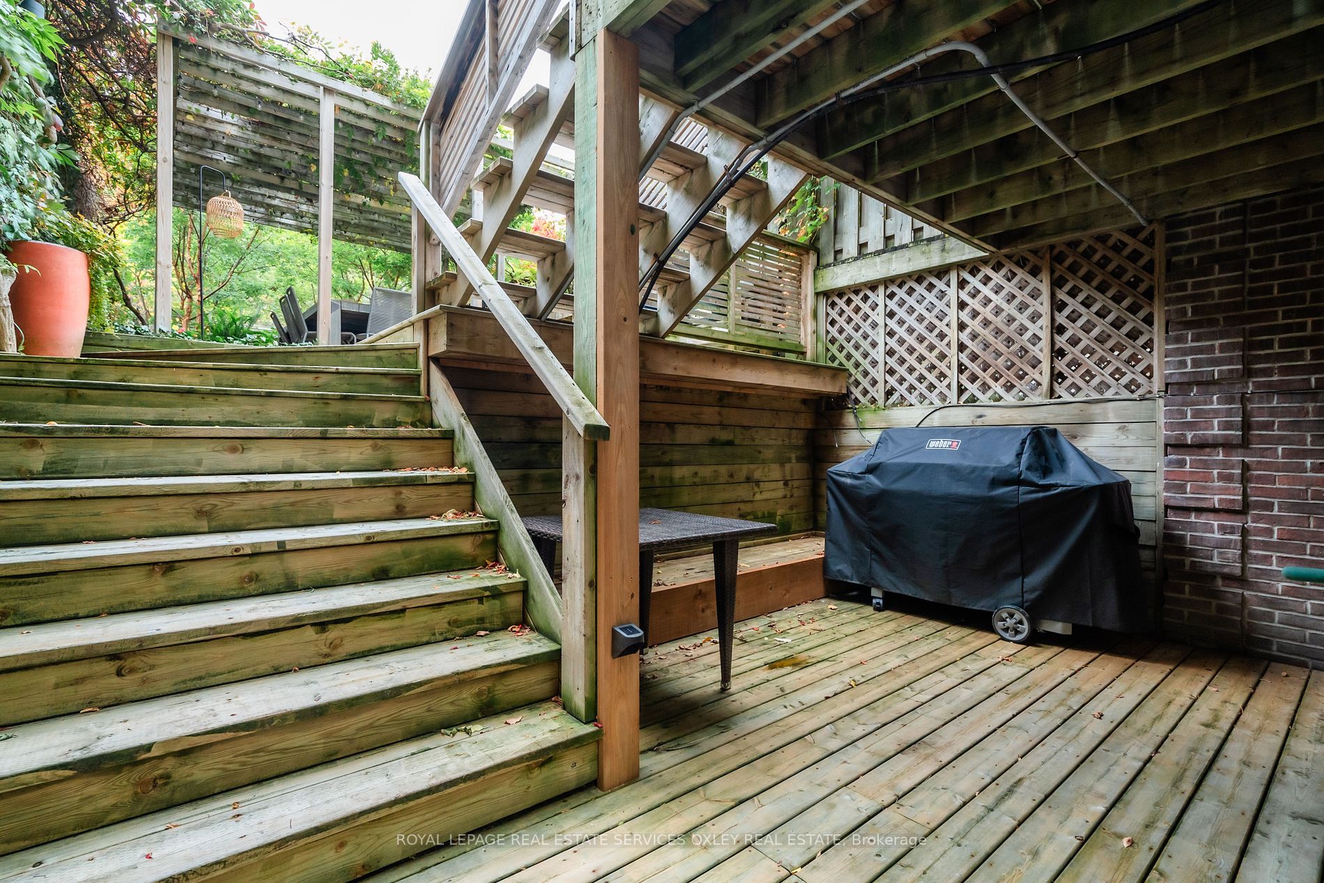 25 Summerhill Ave