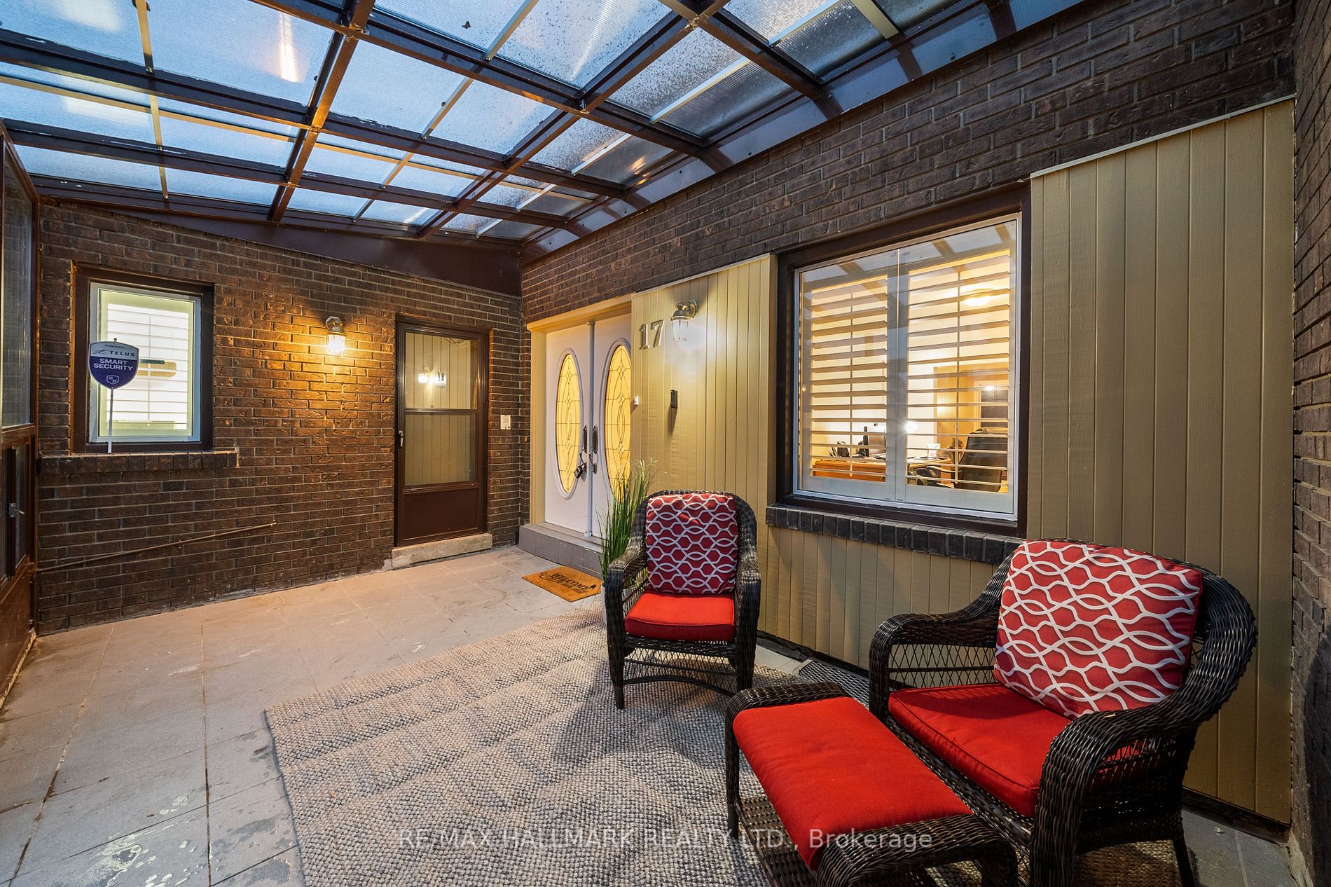 17 Argonne Crescent
