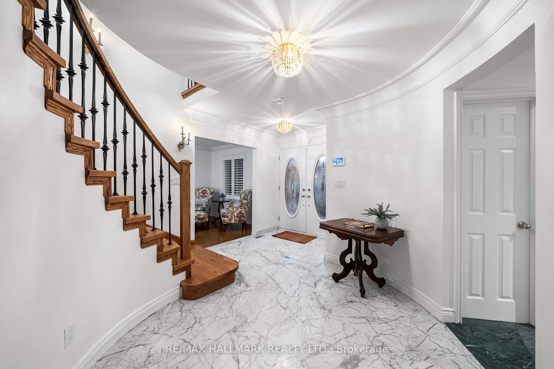 17 Argonne Crescent