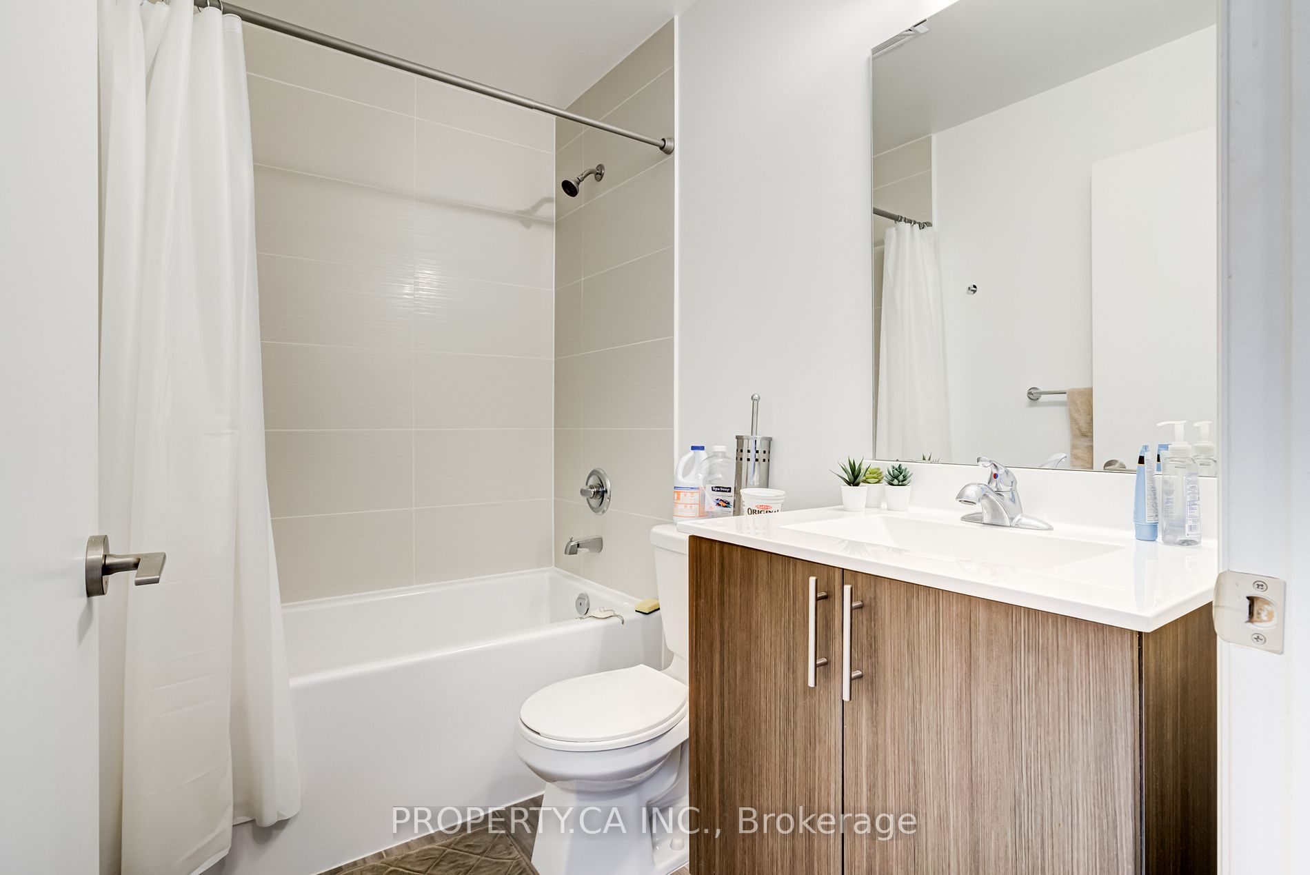 55 Ann O'reilly Rd, #408