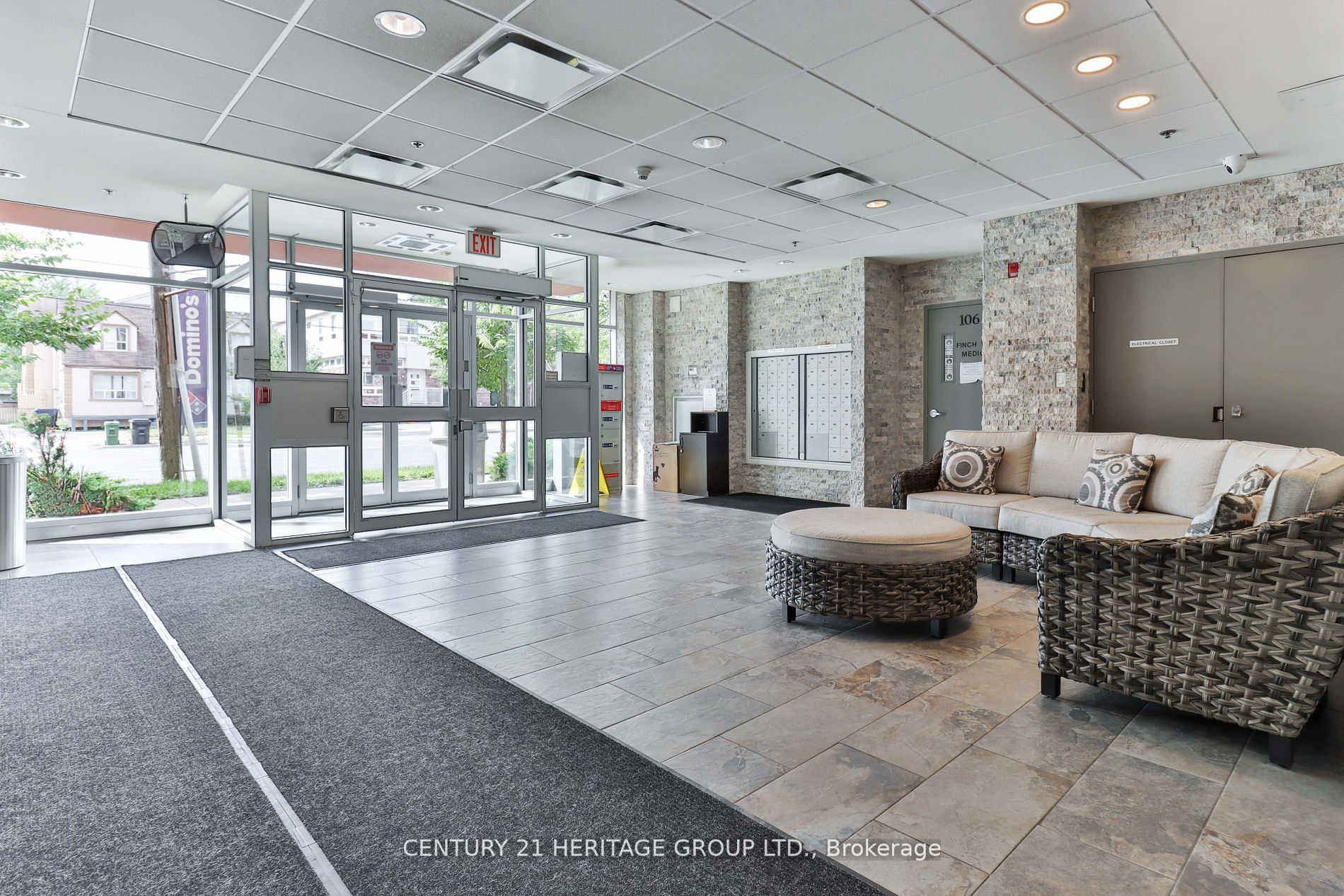 222 Finch Ave W, #410