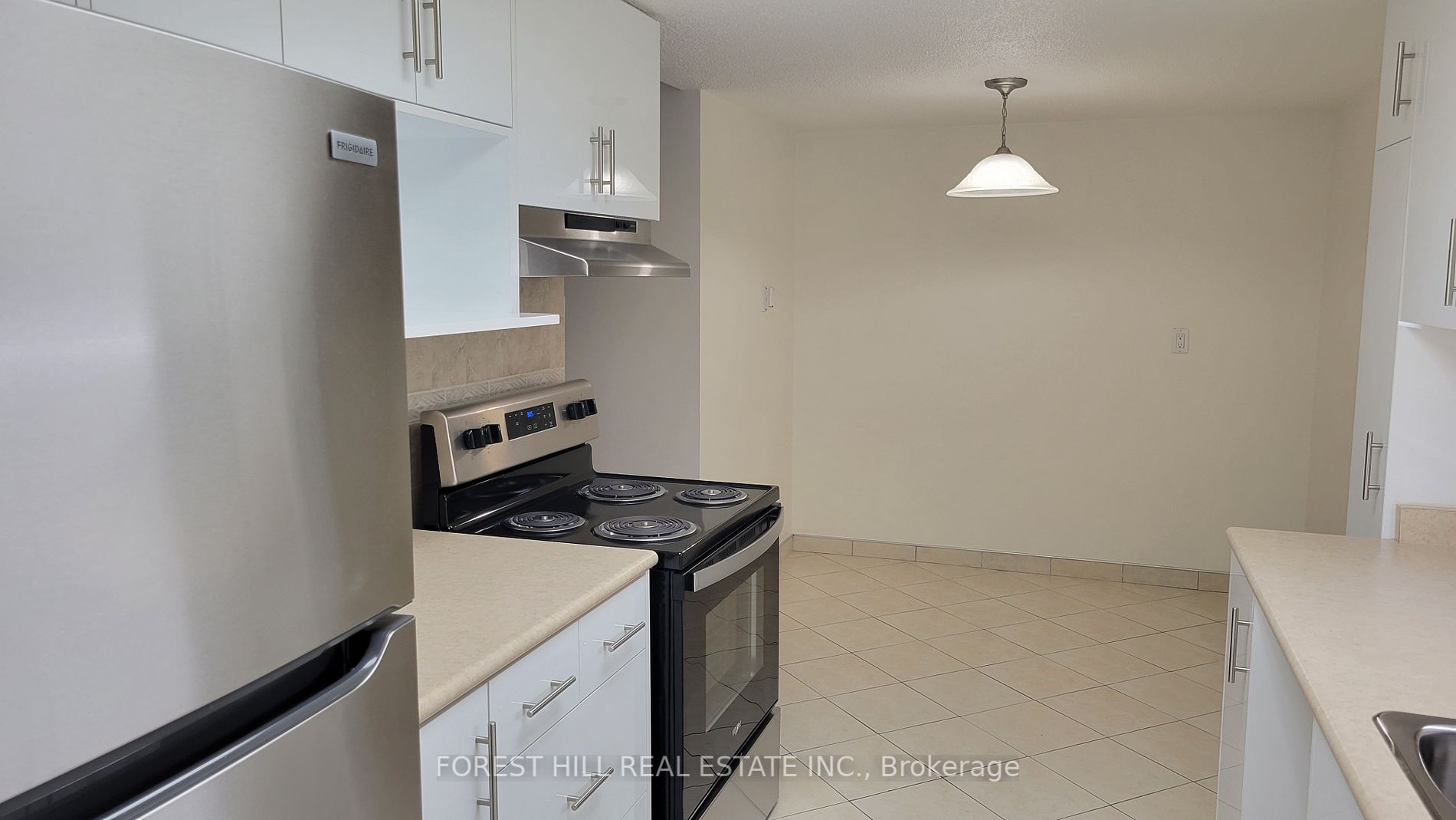4001 Bayview Ave, #214