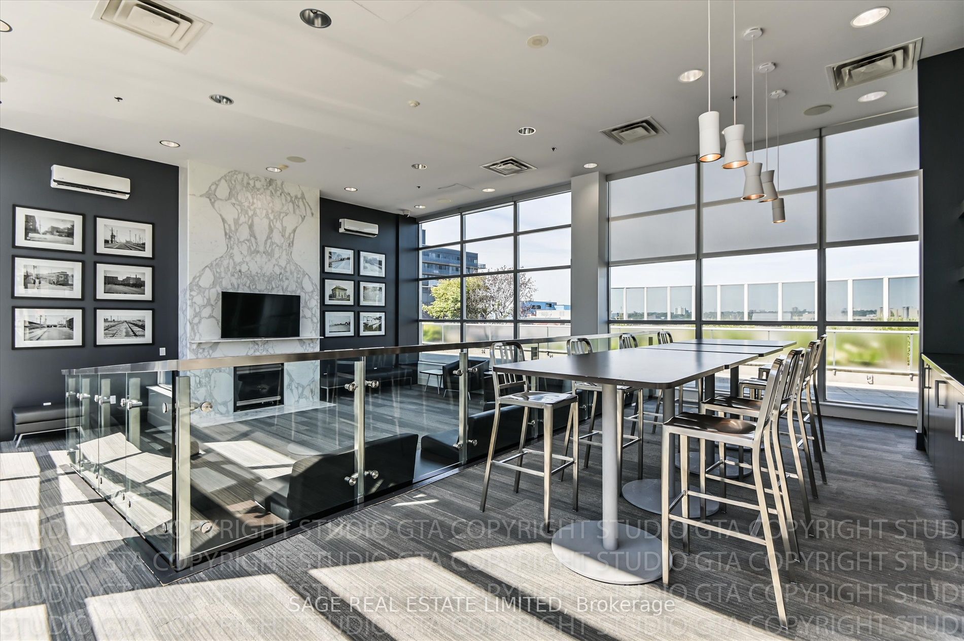 1 Shaw St, #410